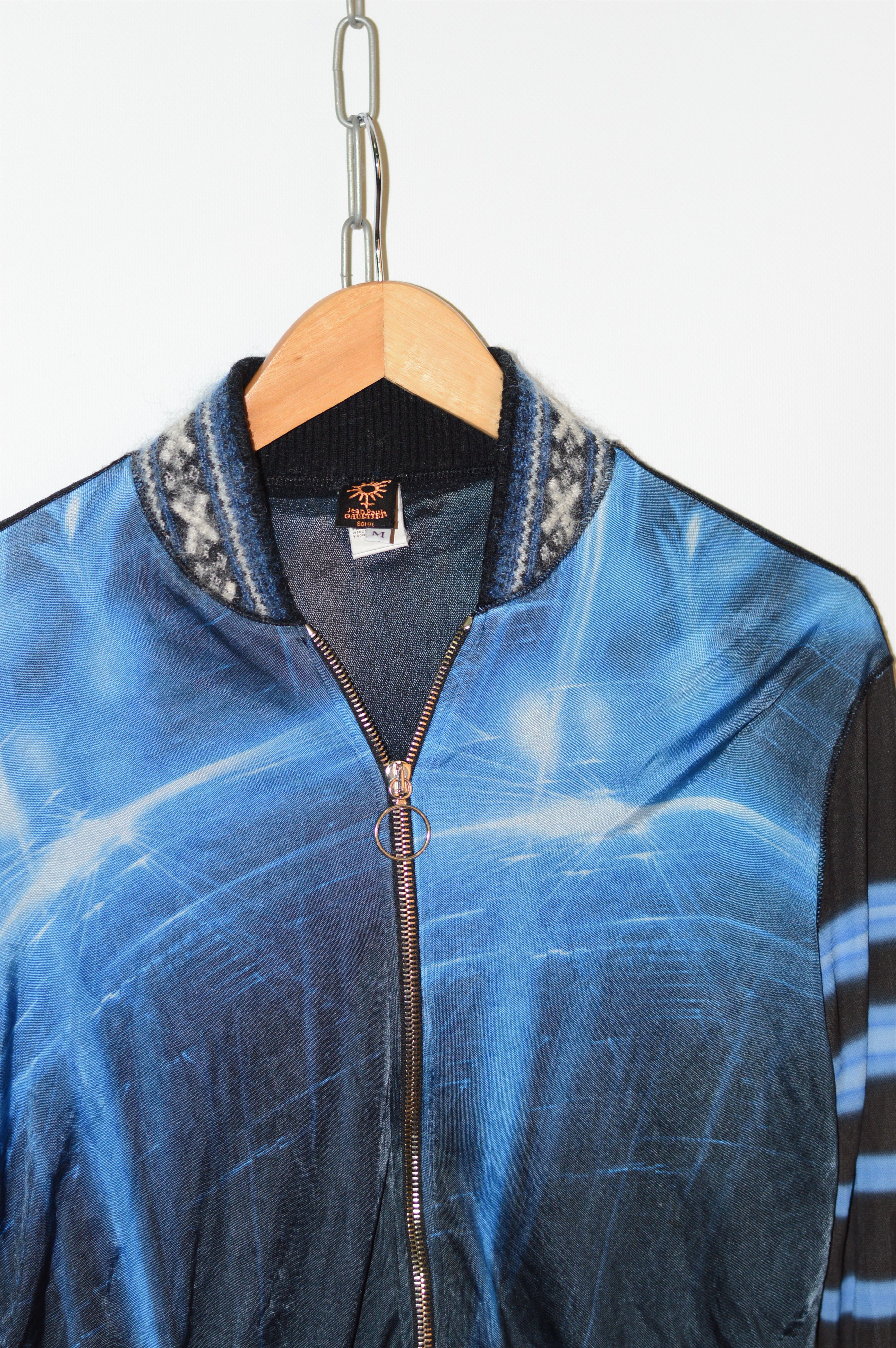 Jean Paul Gaultier Vintage Jean Paul Gaultier Soleil Blue Printed Rayon Top Size M / US 6-8 / IT 42-44 - 3 Thumbnail