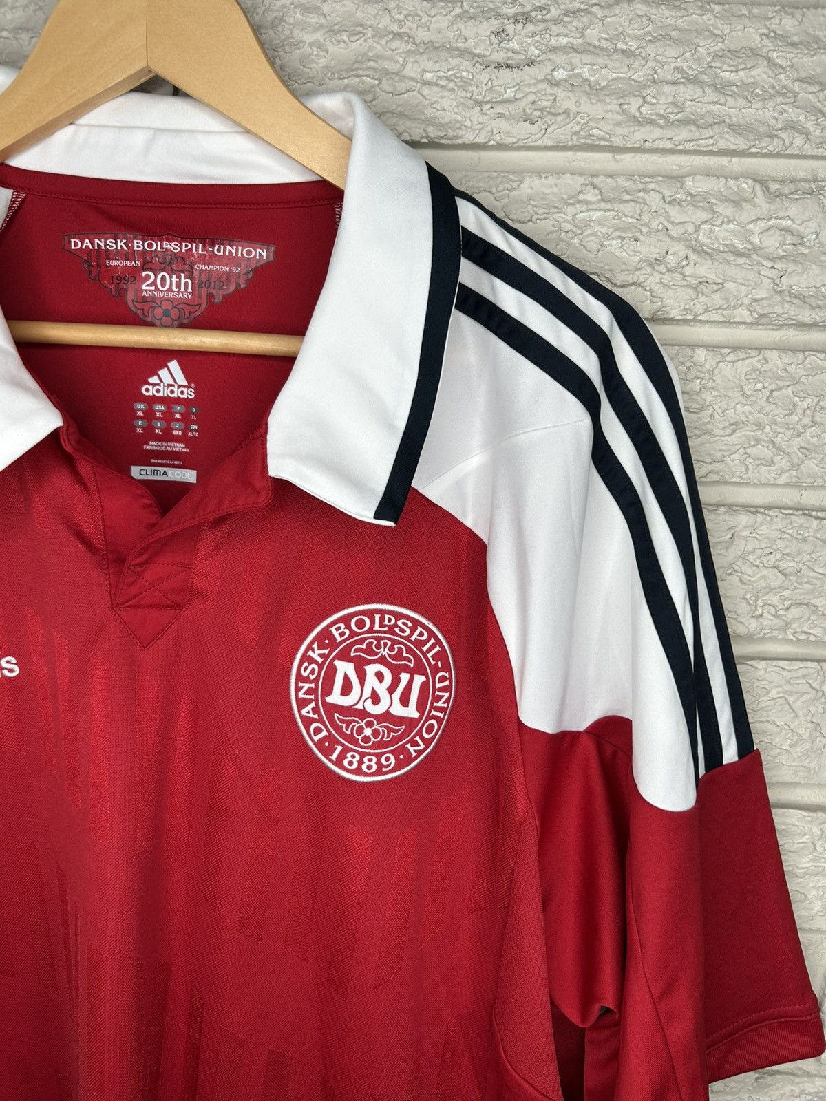 Adidas Adidas Denmark 2012 Home Jersey Size US XL / EU 56 / 4 - 4 Thumbnail