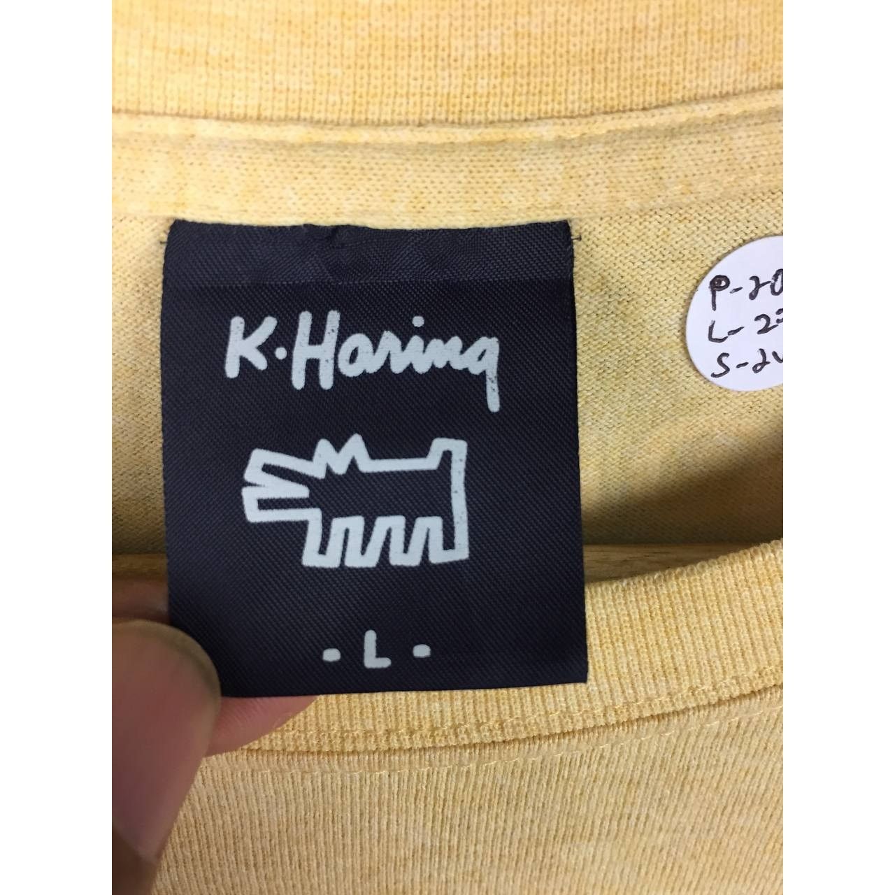 Keith Haring × Uniqlo Vtg Keith Haring Sharks Jets Uniqlo Longsleeve Tee Size US L / EU 52-54 / 3 - 7 Thumbnail