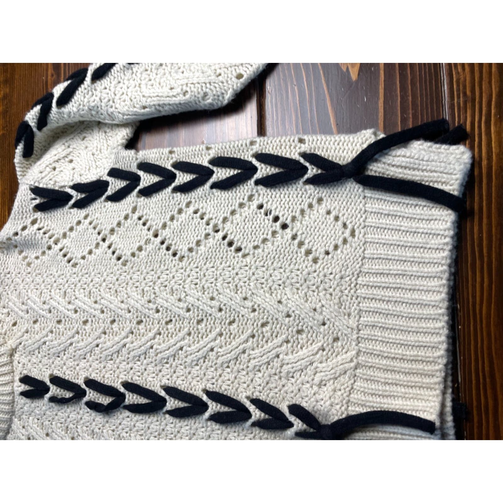 Vintage Retrod Sweater Women's Cream Black Size Small Petite Cable Knitted Ribbed Edges Size S / US 4 / IT 40 - 5 Thumbnail