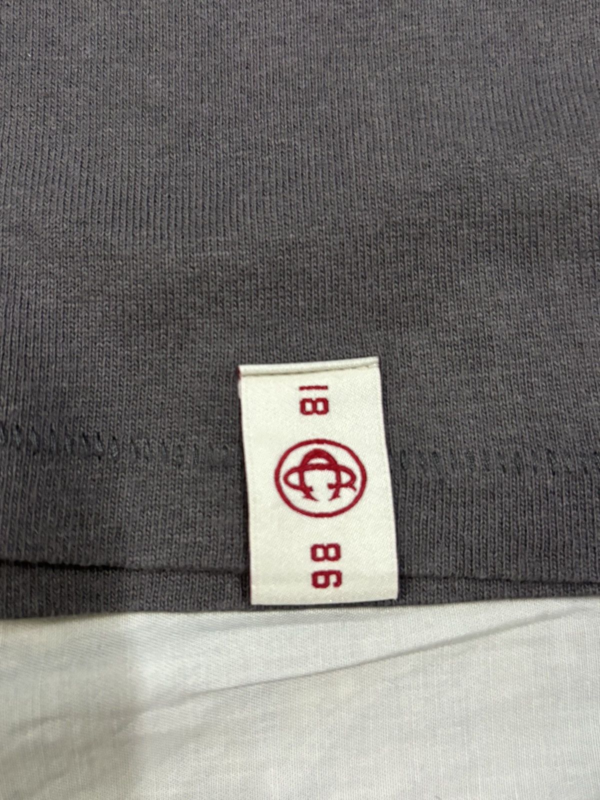 GU × Undercover GU x Coca Cola Penguin Graphic Printed T-shirt Size US M / EU 48-50 / 2 - 13 Thumbnail