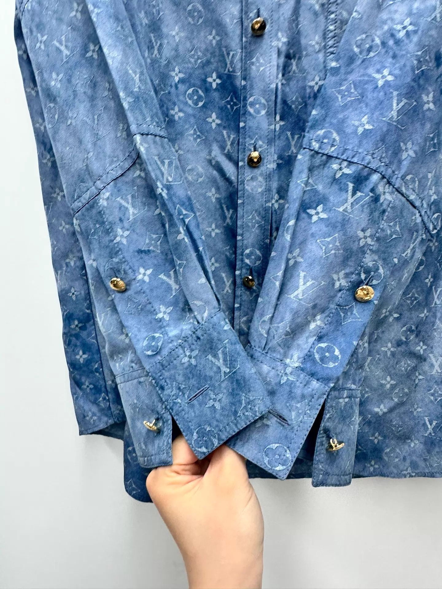 Louis Vuitton LV All Over Print Shirt 36 Size US XS / EU 42 / 0 - 5 Thumbnail