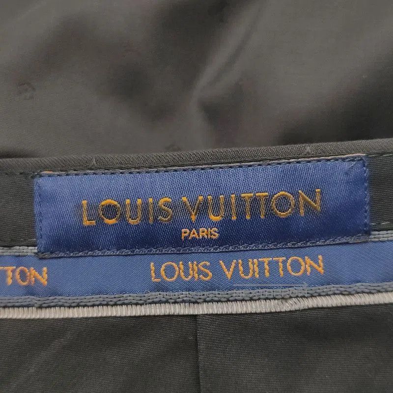 Louis Vuitton Louis Vuitton Black Wool Suit Set. Size US L / EU 52-54 / 3 - 9 Thumbnail
