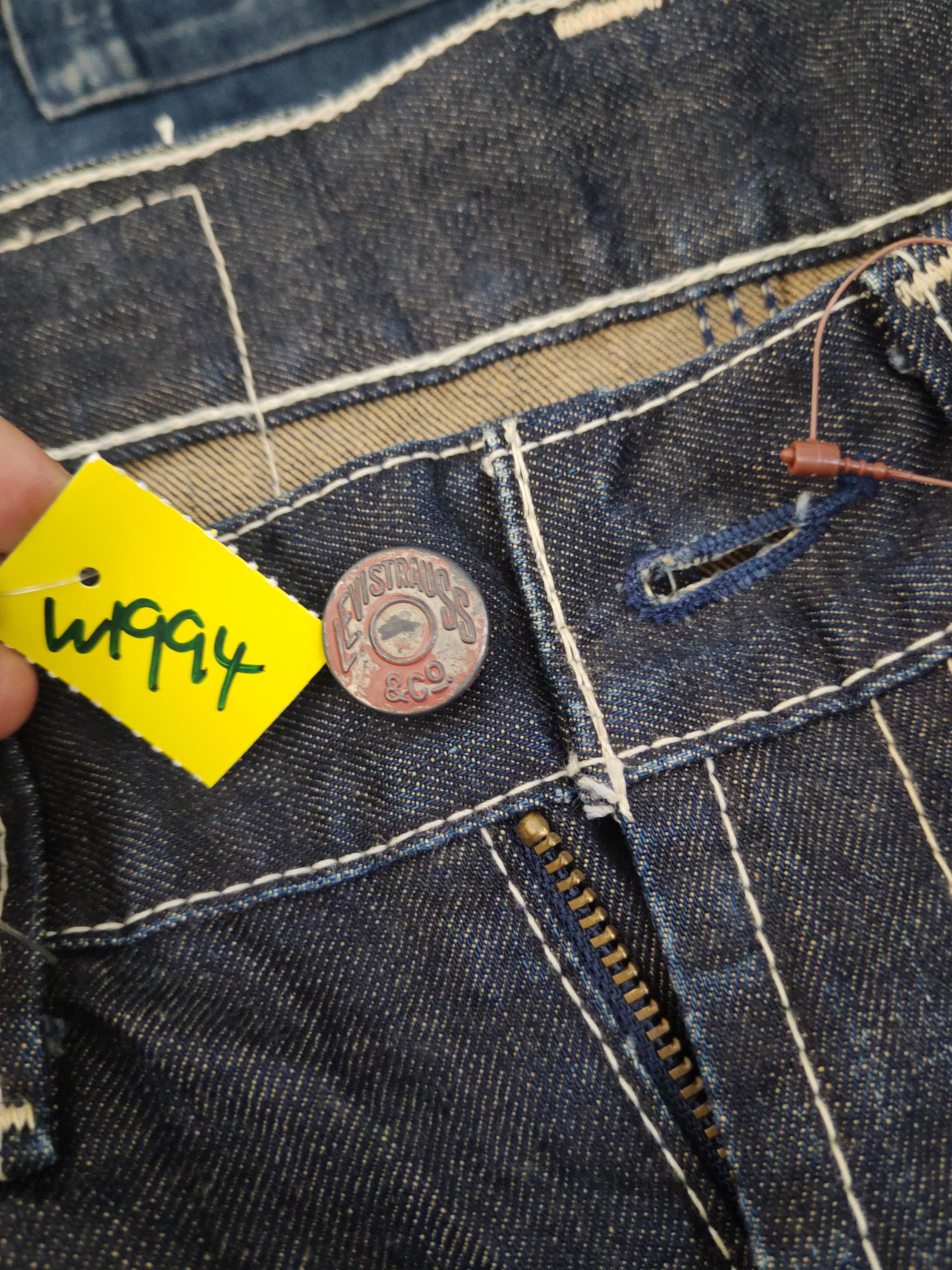 Levi's Levi's Black faded Distressed denim Jeans #W1994 Size US 29 - 18 Thumbnail