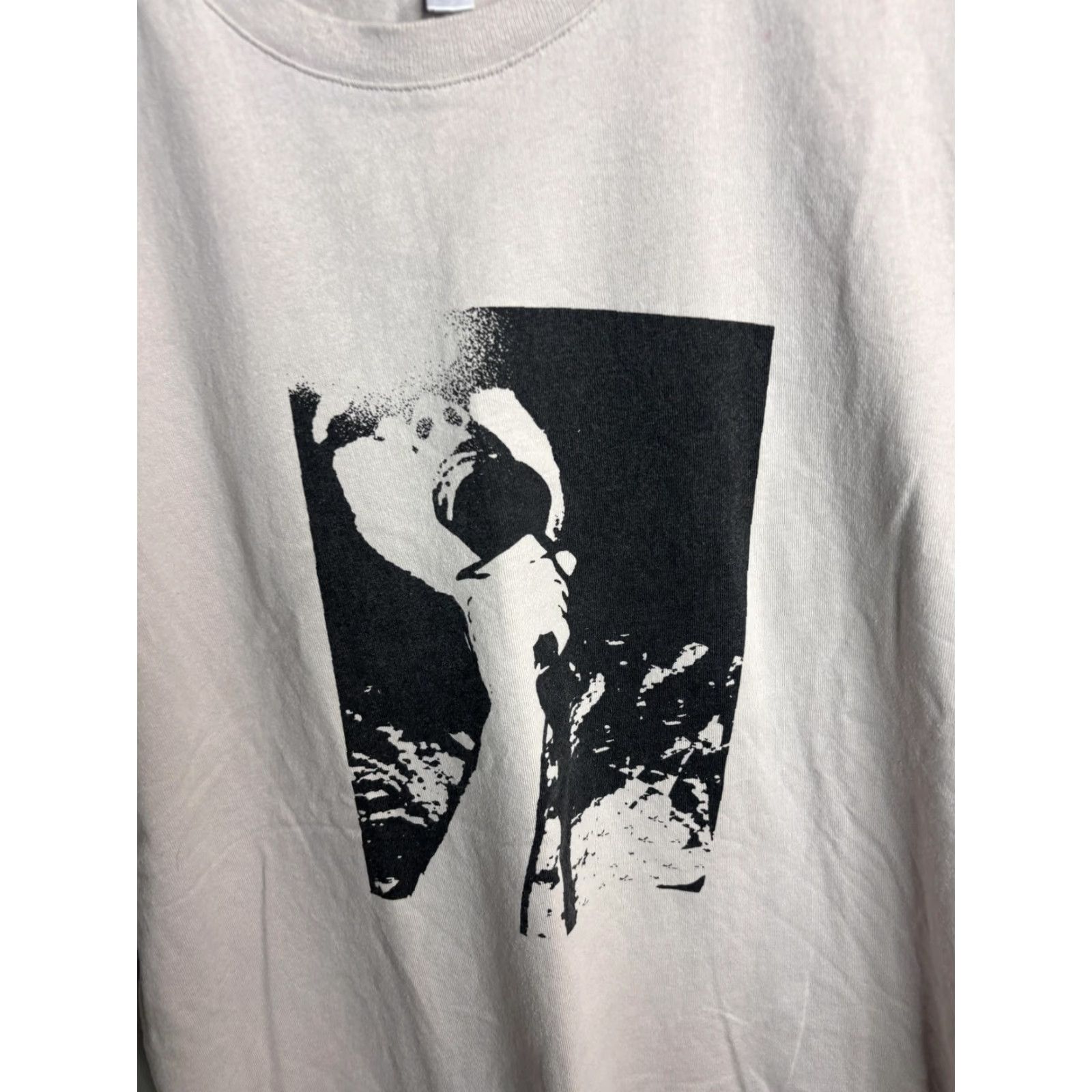 Diesel Diesel Shirt Mens L Gray Graphic Print Tee Short Sleeve Crewneck Size US L / EU 52-54 / 3 - 2 Thumbnail