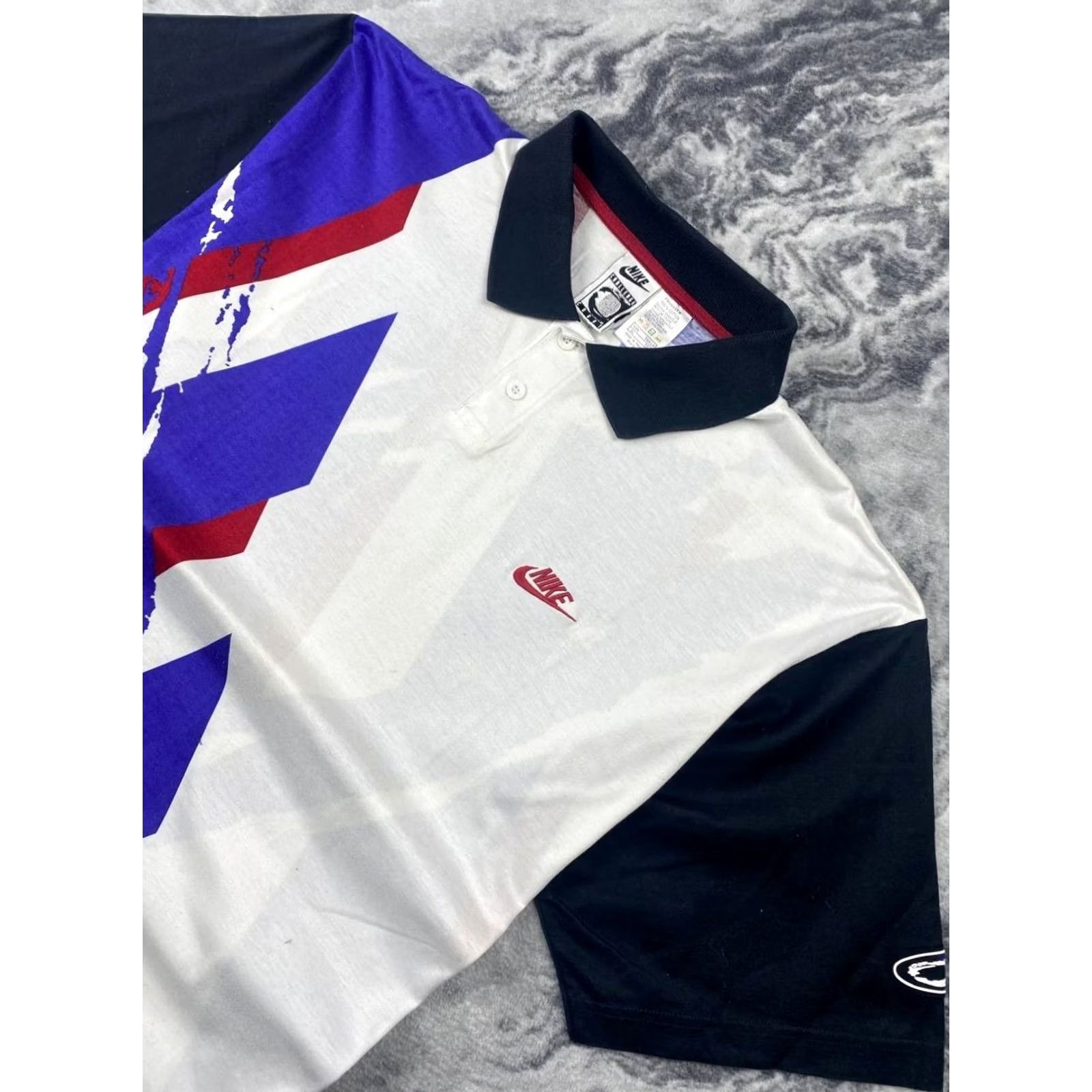 Nike VINTAGE Nike Challenge Court Polo Shirt Men XL White 90s Tennis Polo Nike Dri-FIT Mens Size US XL / EU 56 / 4 - 2 Thumbnail