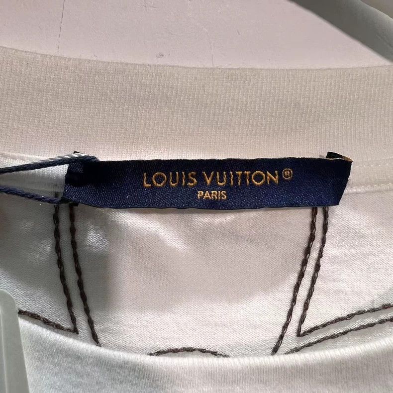 Louis Vuitton Louis Vuitton 2025 new sketch presbyopic short sleeve Size US XL / EU 56 / 4 - 2 Thumbnail