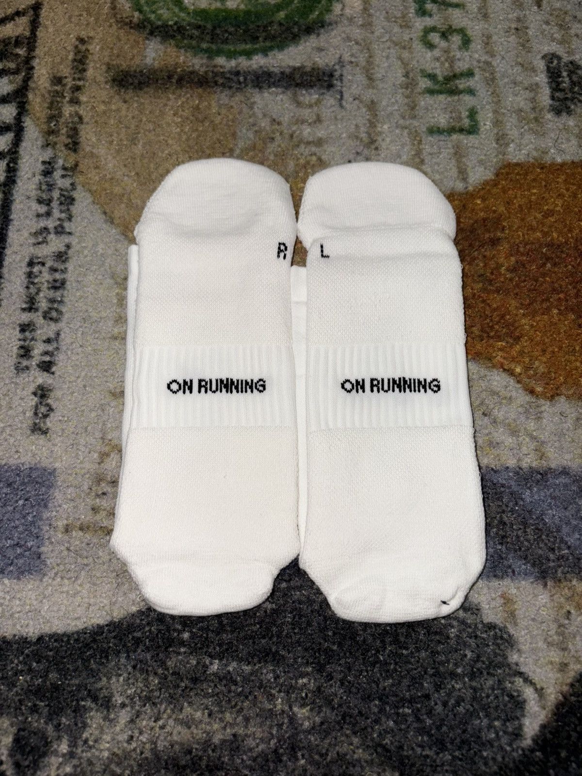 Kith × On Kith On Running Socks Size ONE SIZE - 2 Thumbnail