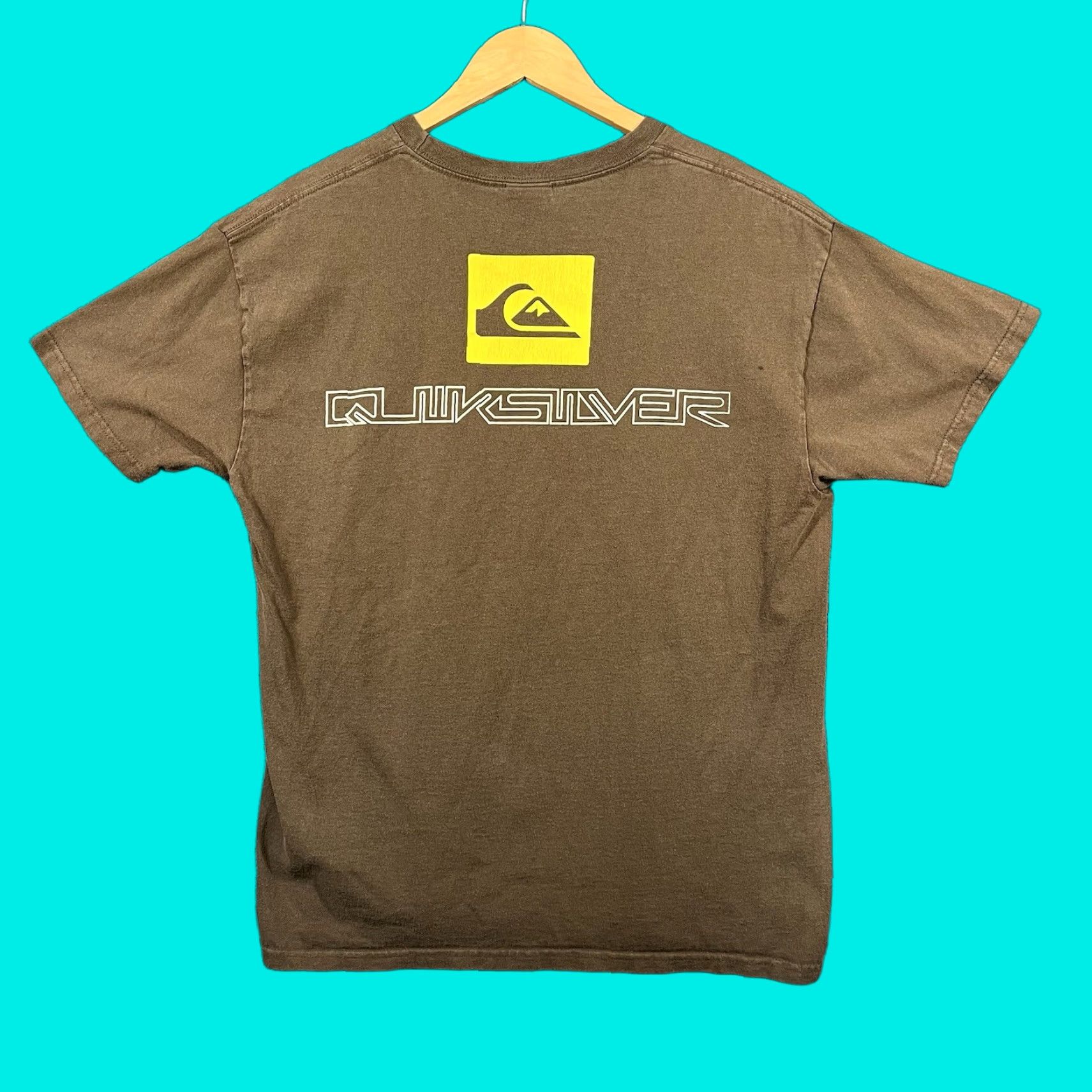 Quiksilver VINTAGE Quiksilver Brown Faded Surf Skate Y2K 90s Large T-Shirt Men Crew Neck Short Sleeve Cotton Logo 90s Grunge Center Brown L Regular Size Vintage Size US L / EU 52-54 / 3 - 1 Thumbnail