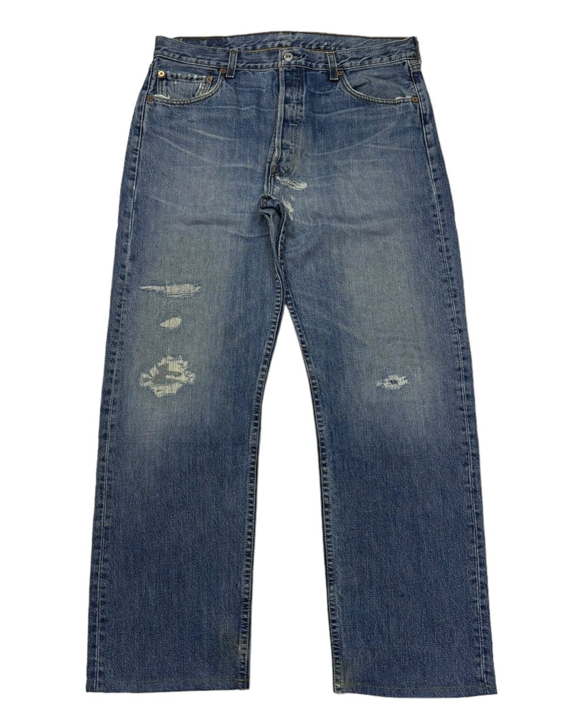 Levi's VINTAGE LEVIS 501 SPAIN BAGGY DISTRESSED DENIM JEANS Size US 35 - 1 Thumbnail
