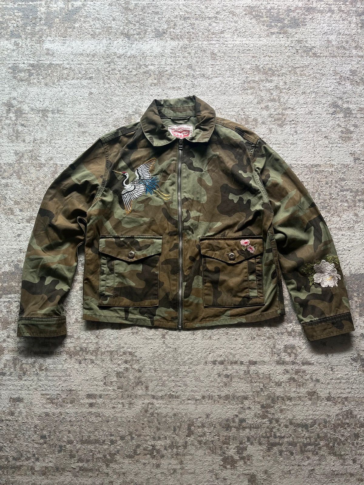 Levi's Levi’s Sz S Made in Sri Lanka 2017 Rare Camo Caroline Jacket Size S / US 4 / IT 40 - 1 Thumbnail