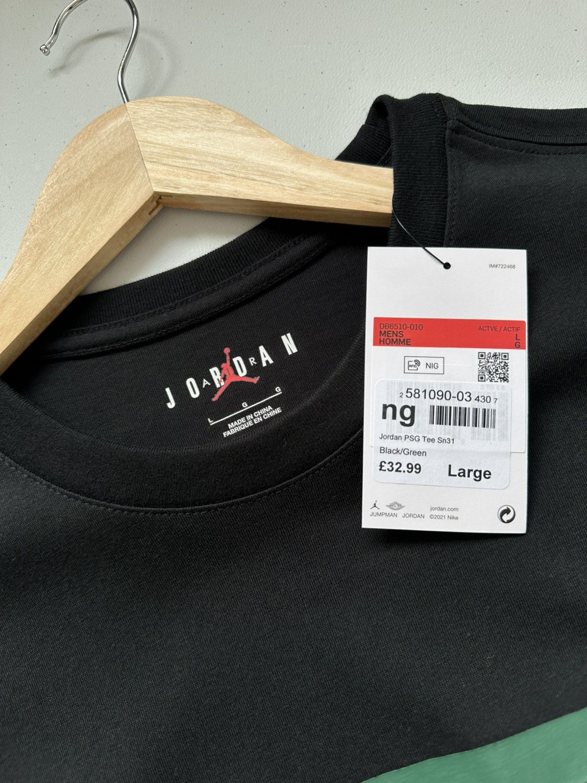 Jordan Brand × Nike Nike Jordan Psg Logo Tee Size US L / EU 52-54 / 3 - 6 Thumbnail