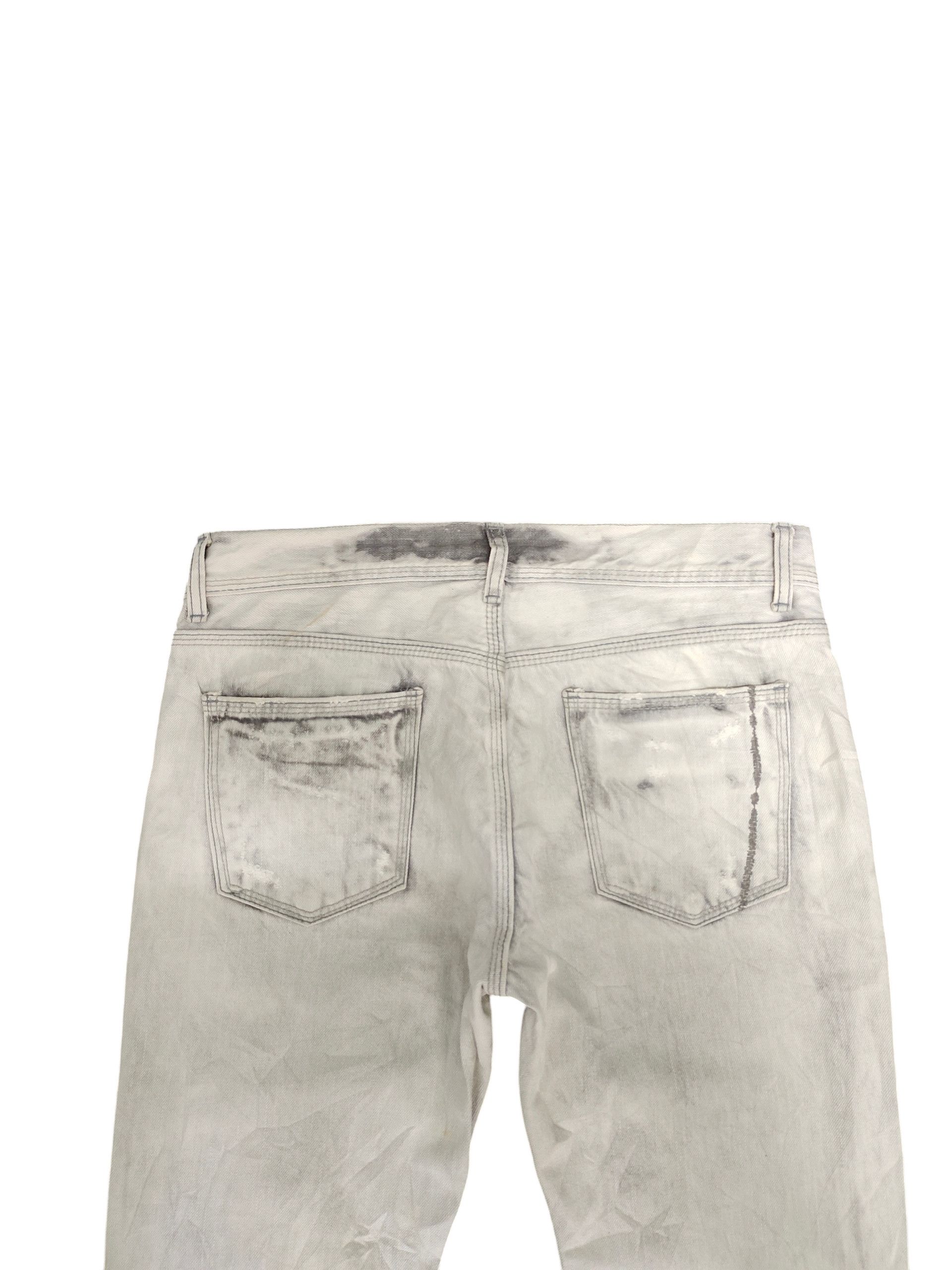 Neil Barrett Neil Barret Bleach Wash Clawmark Distress Faded Denim Jeans Size US 32 / EU 48 - 9 Thumbnail