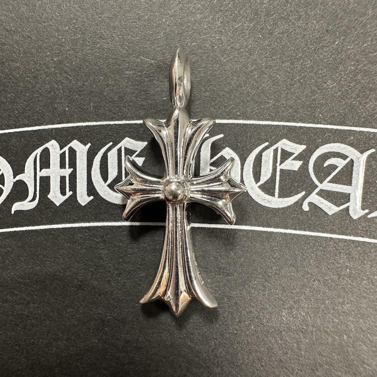 Chrome Hearts Chrome Hearts White Gold Tiny Cross with Diamonds Size ONE SIZE - 5 Thumbnail