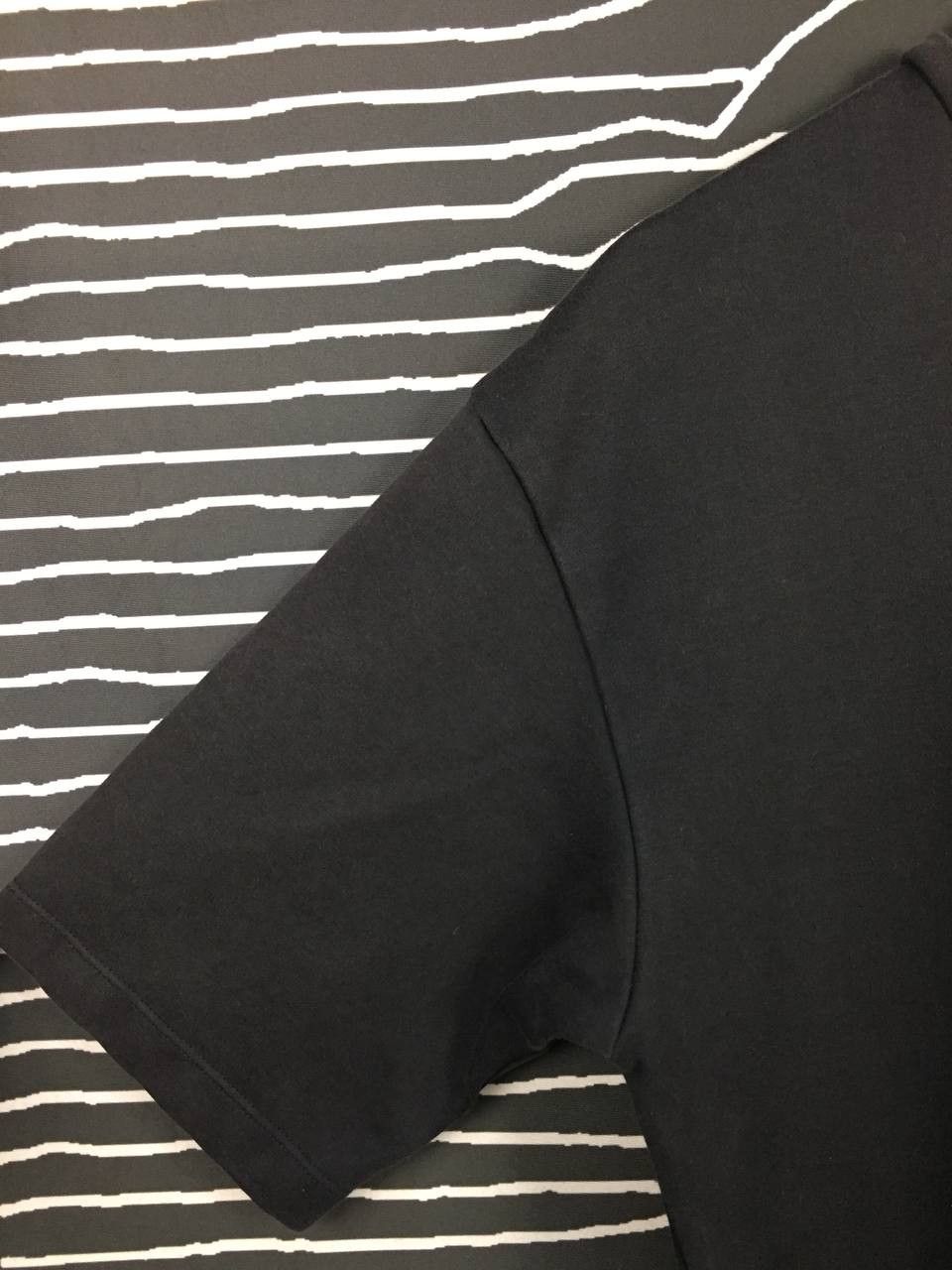GU × Japanese Brand GU Plain Single Pocket Essential Tee Size US XL / EU 56 / 4 - 5 Thumbnail