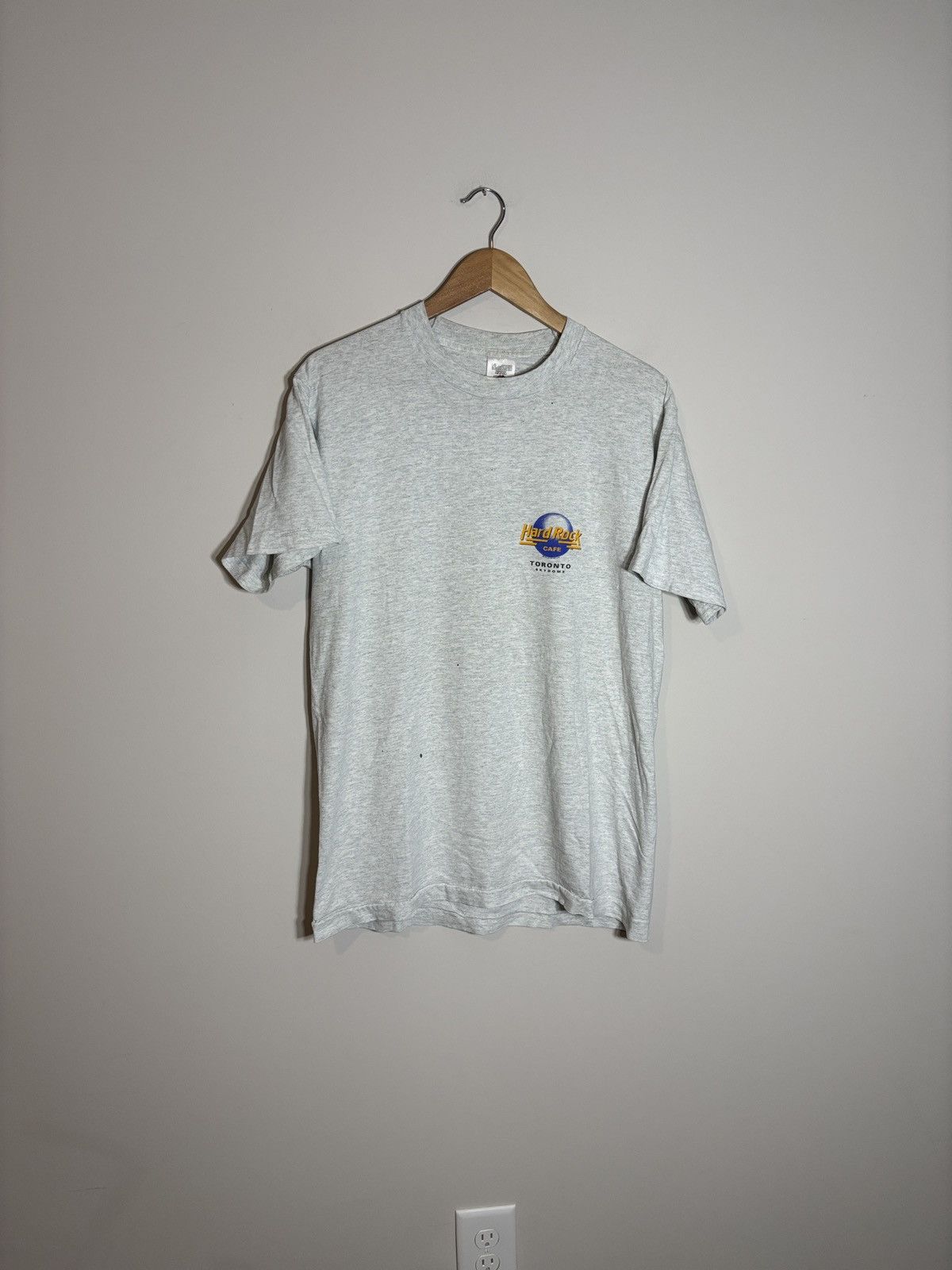 Hard Rock Cafe Vtg Hard Rock Cafe Toronto Skydome Shirt Large Distressed Size US L / EU 52-54 / 3 - 3 Thumbnail