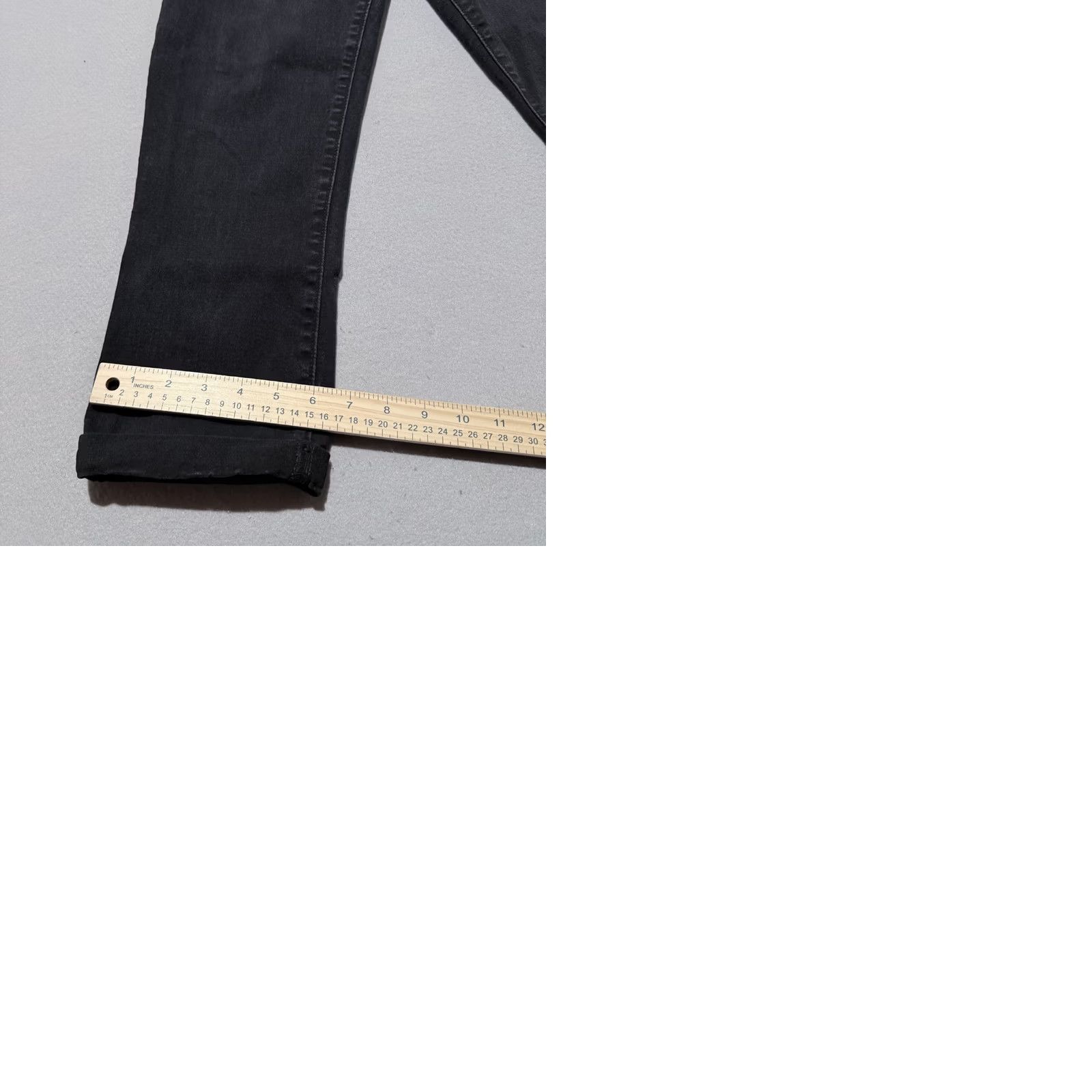 Denizen DENIZEN by Levi's Jeans Women's Black Denim Low-Rise Cropped Cuffed - 6 Size 28" / US 6 / IT 42 - 9 Thumbnail