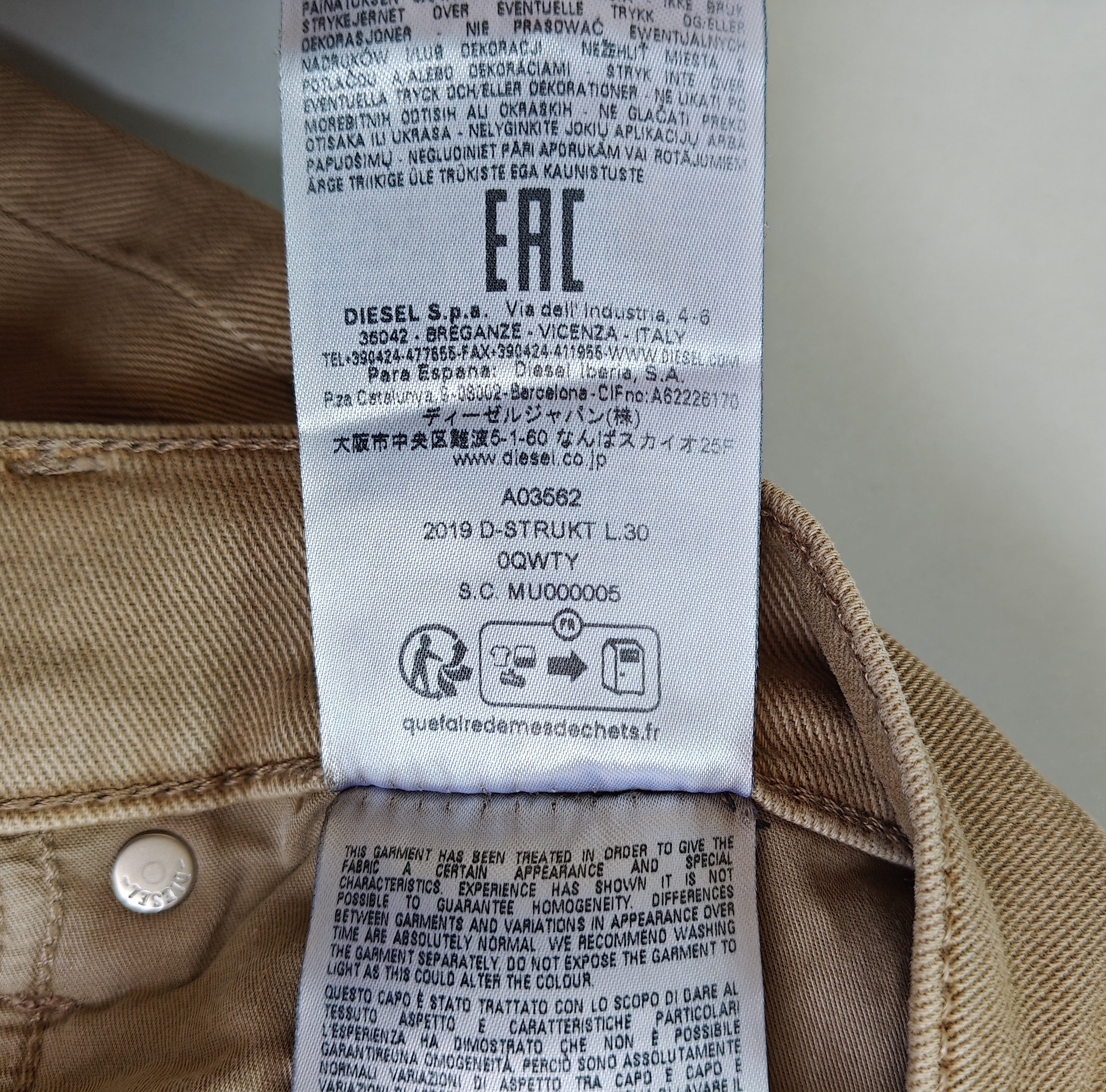 Diesel Diesel 2019 D STRUKT 0QWTY Men's Jeans Free Shipping T/ 9542 Size US 29 - 5 Thumbnail