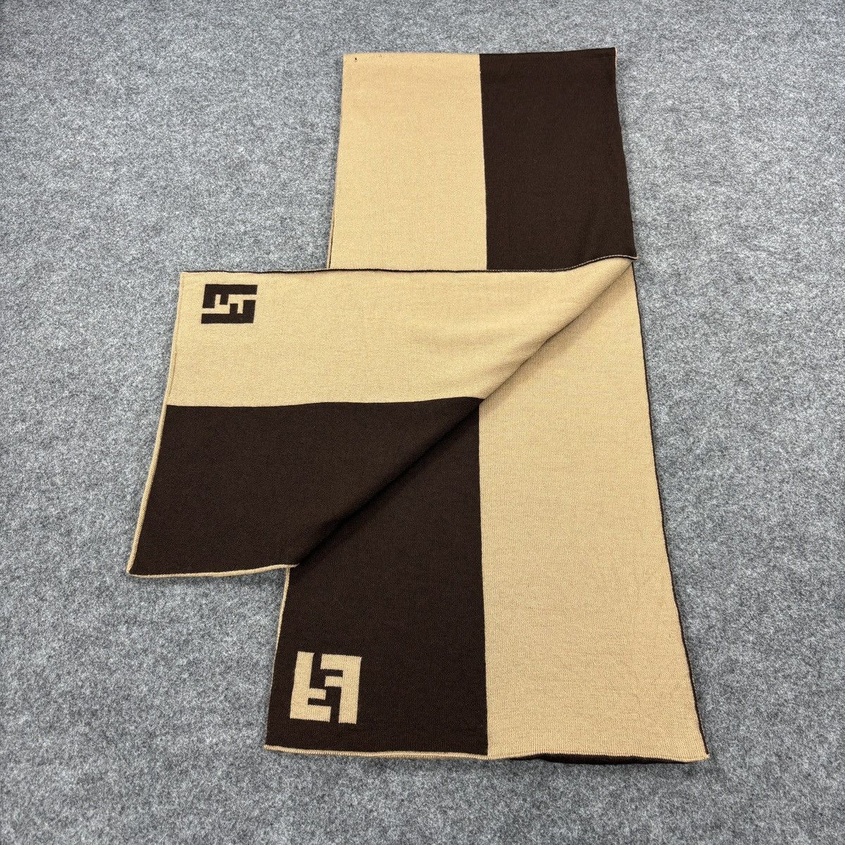 Fendi × Vintage Fendi Scarf # D742 # Muffler # Neckwear Size ONE SIZE - 8 Thumbnail