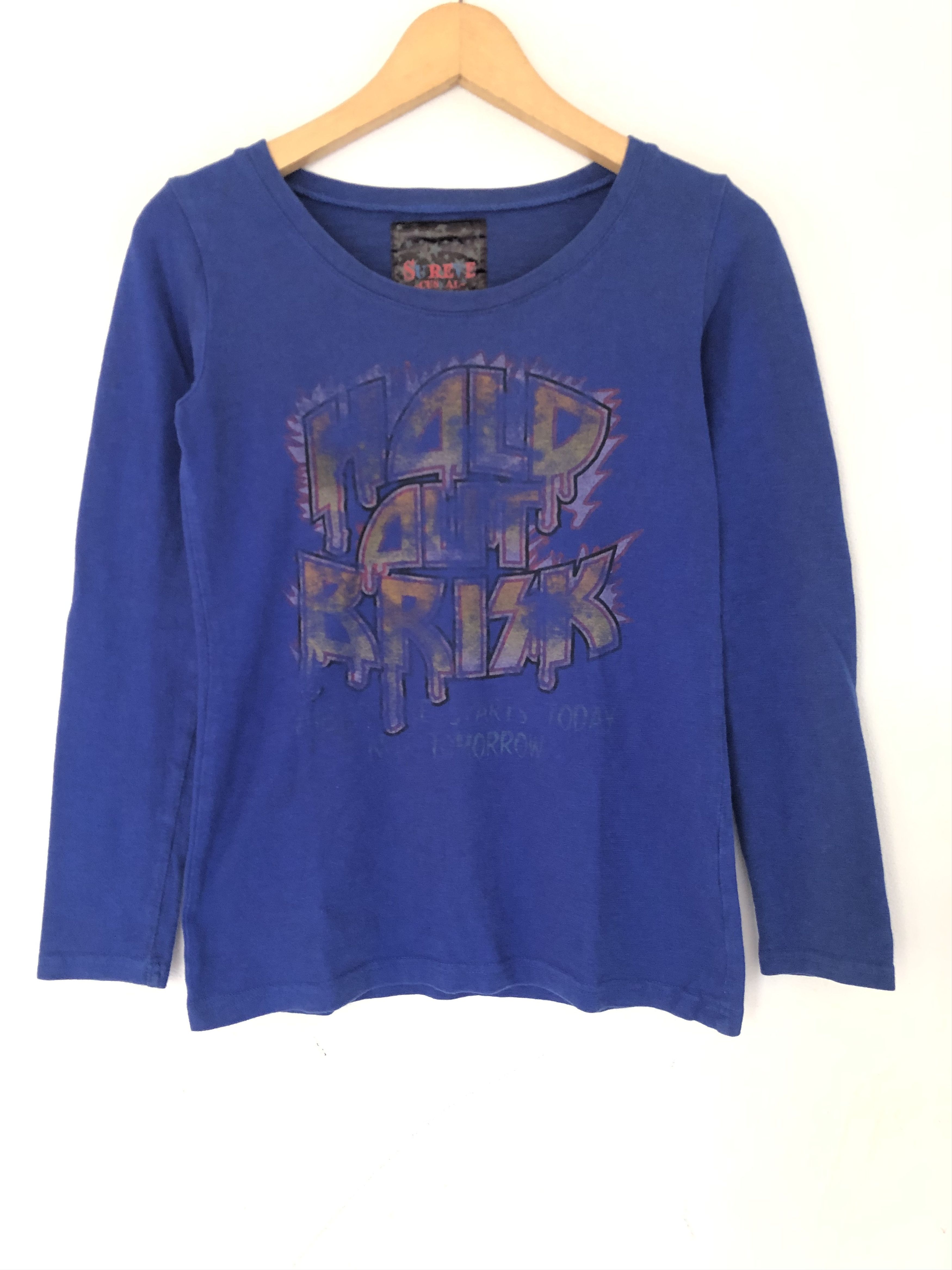 Beauty Beast Gothic Poem Hold Out Brizk Rock Punk Style Longseleve Size US S / EU 44-46 / 1 - 1 Thumbnail