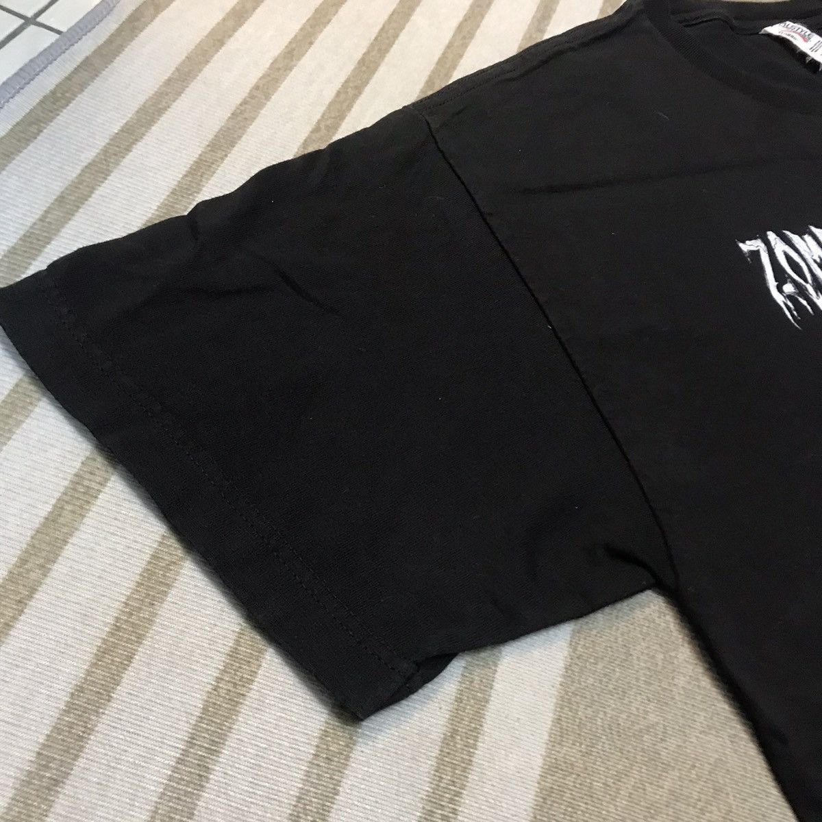 Band Tees Y2k BAND TEE ZOMBIES OF MIDWINTER RARE TEES Size US XL / EU 56 / 4 - 5 Thumbnail