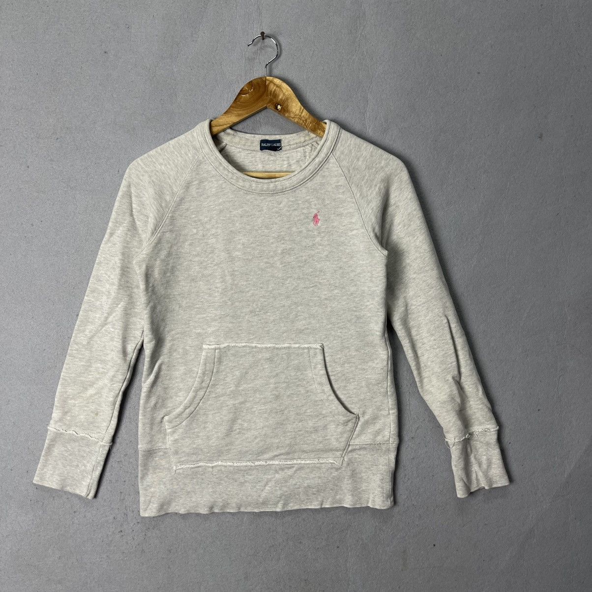 Polo Ralph Lauren Ralph Lauren Small Pony Kangaroo Pocket Crewneck Sweatshirt Size XS / US 0-2 / IT 36-38 - 1 Thumbnail