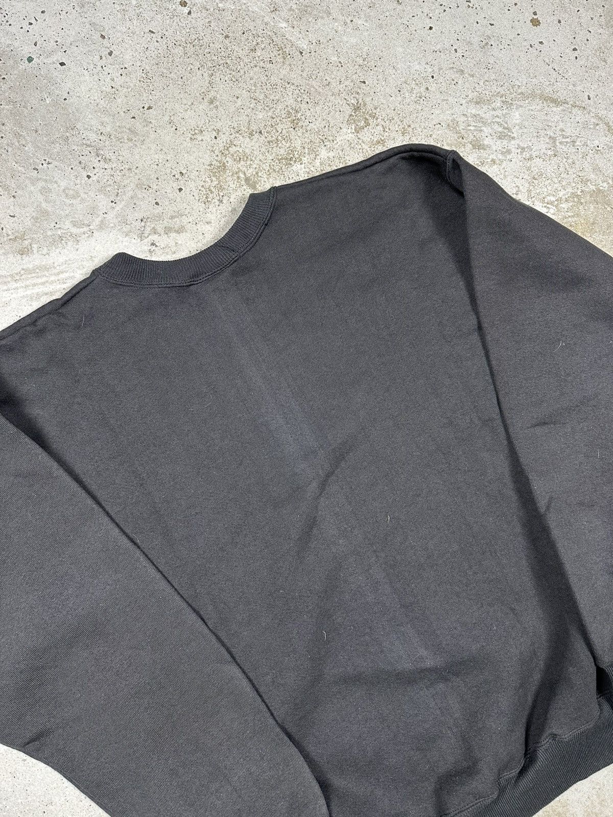 Hanes Vintage Y2K Hanes Premium Weight Black Blank Crewneck Size US L / EU 52-54 / 3 - 11 Thumbnail