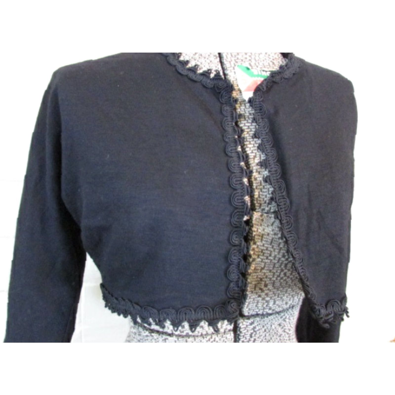 Vintage VINTAGE Specialty House Vest Shirt Womens 100% Wool Fringe Black 30s 40s Size 18 Juniors Short Sleeve Size XXL / US 16-18 / IT 52-54 - 2 Thumbnail