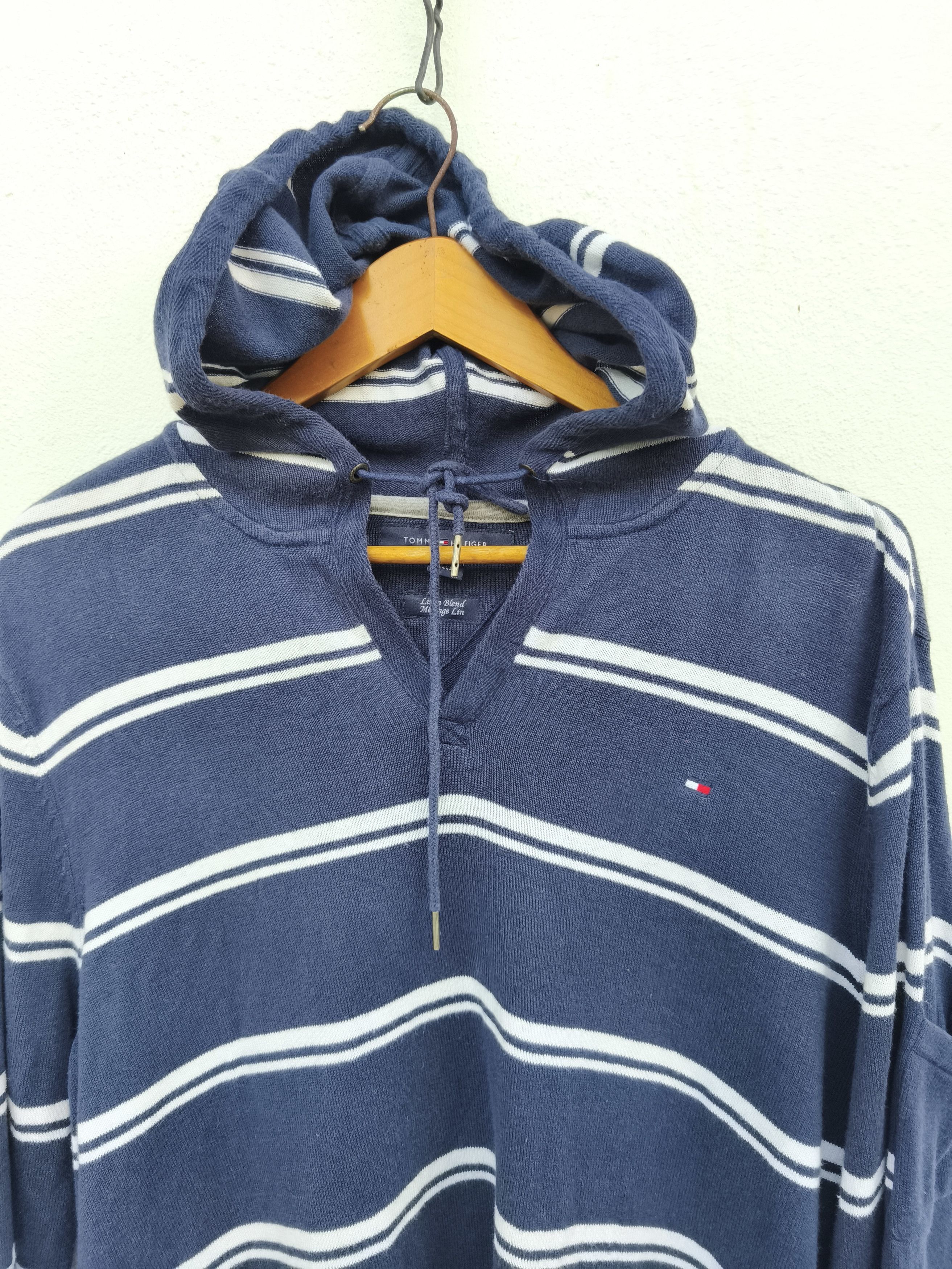Tommy Hilfiger Tommy Hilfiger after hood stripes Linen clothes Size US L / EU 52-54 / 3 - 4 Thumbnail