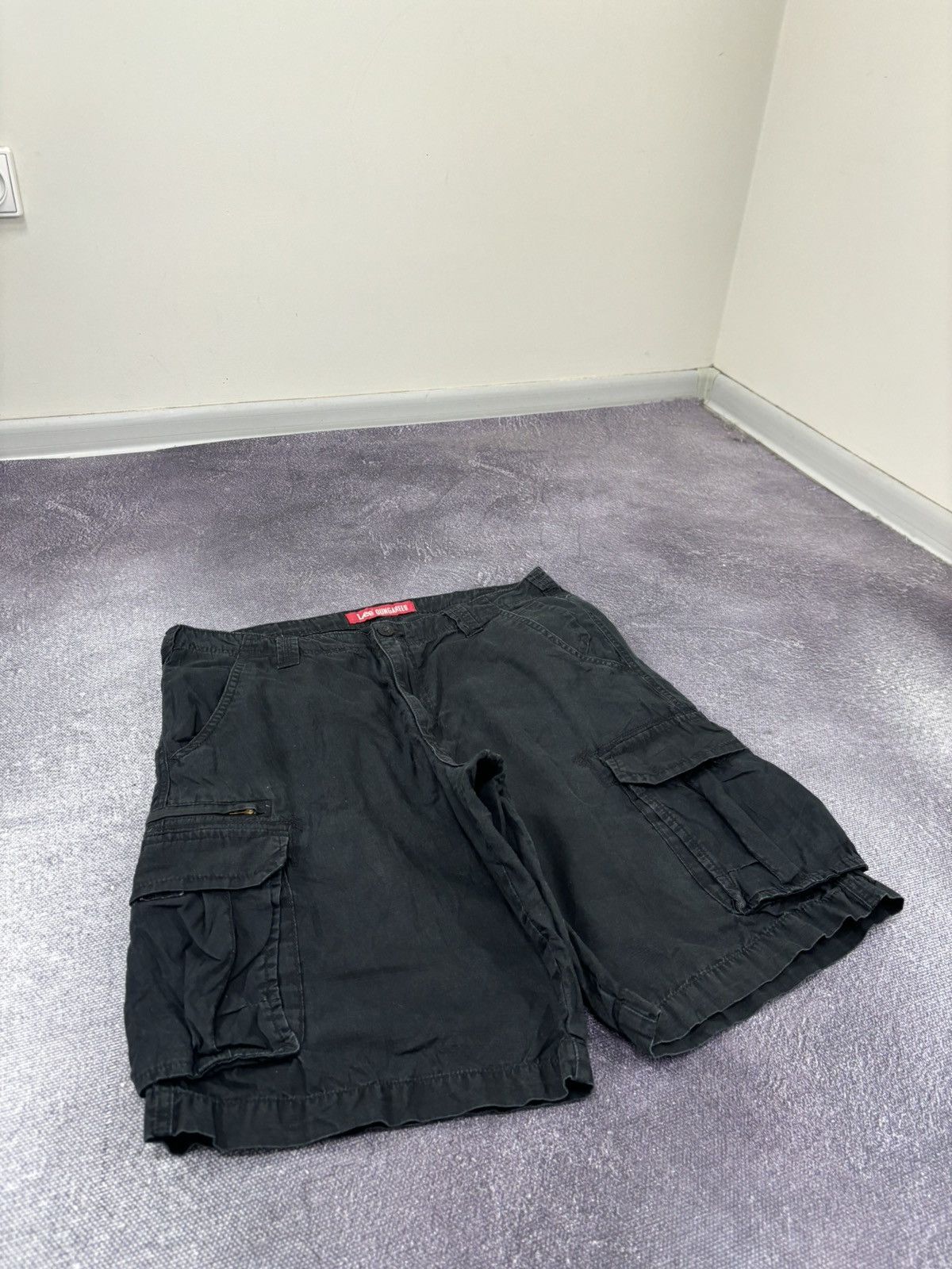 Lee Vintage Lee Dungarees Y2K Military Hype Black Cargo Shorts Size US 34 / EU 50 - 4 Thumbnail