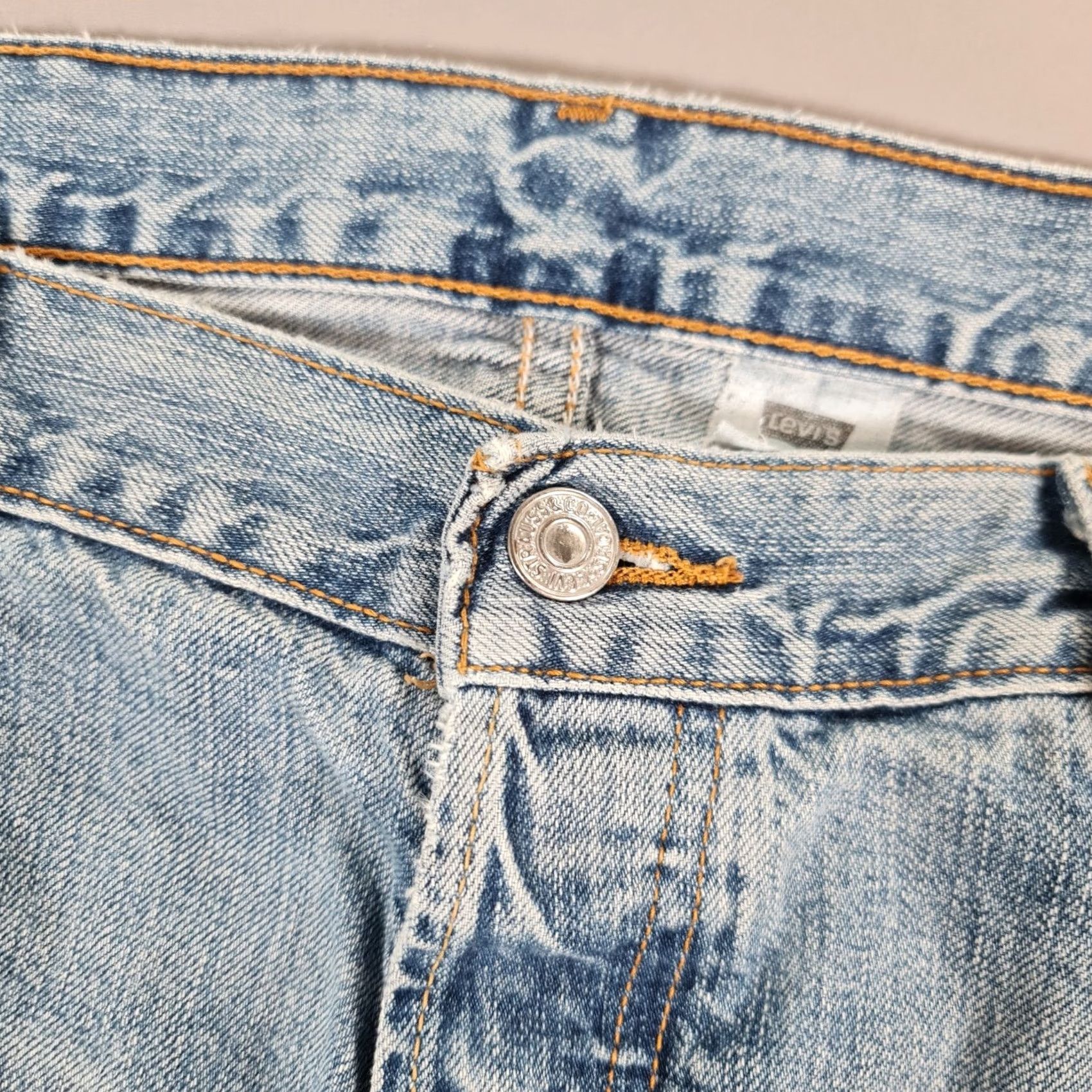 Levi's VINTAGE Levi's 501 Jeans Mens Blue W40 L30 Straight Leg Regular Fit Denim Y2K Jeans Size US 32 / EU 48 - 3 Thumbnail