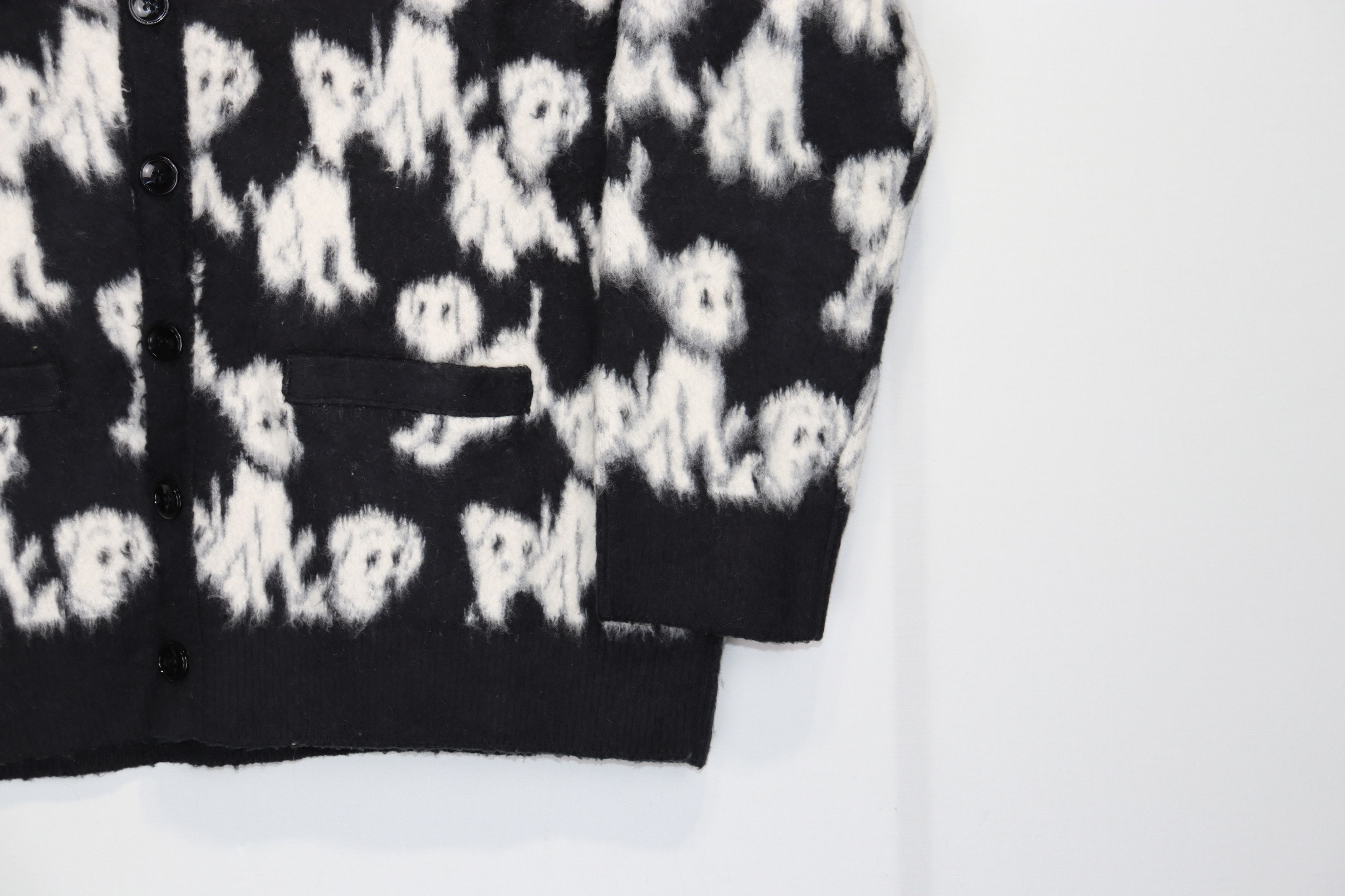 Celine o1rshd1 V Neck Puppy Cotton Blend Cardigan in White/Black Size US XXL / EU 58 / 5 - 4 Thumbnail