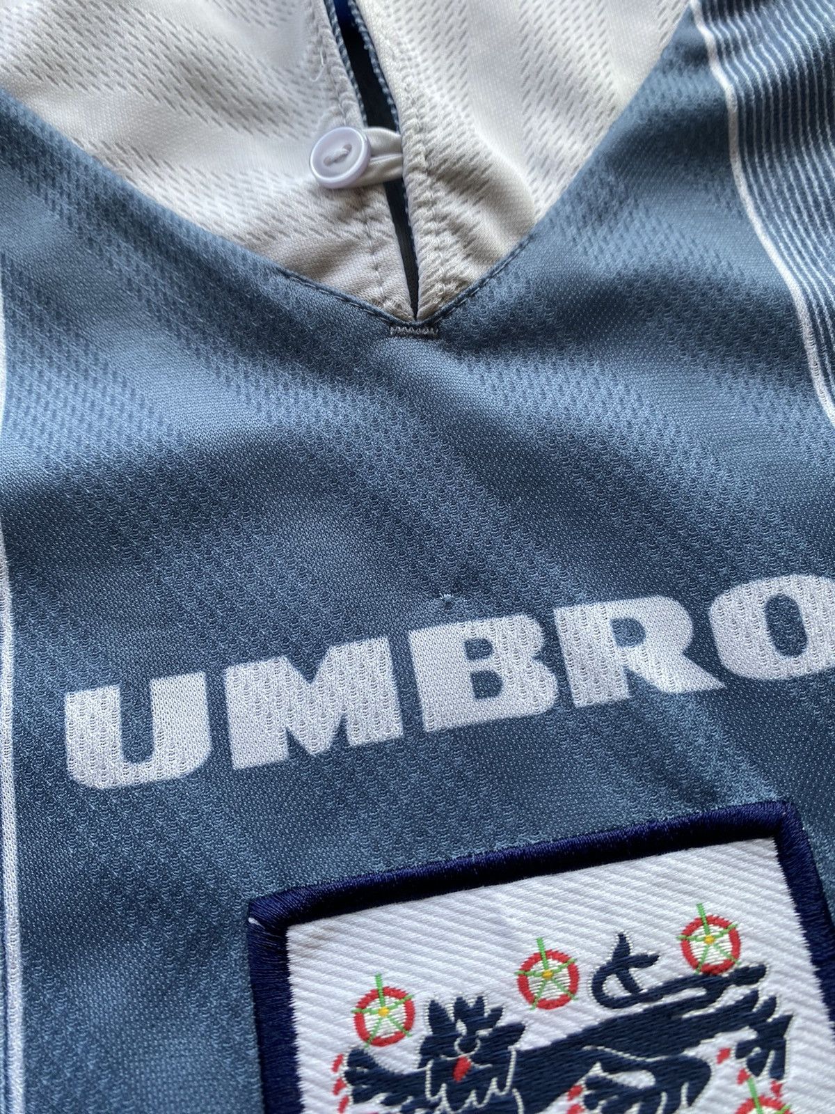 Umbro Vintage 96-97 Umbro England Stuart Pearce Away Soccer Jersey Size US XL / EU 56 / 4 - 10 Thumbnail