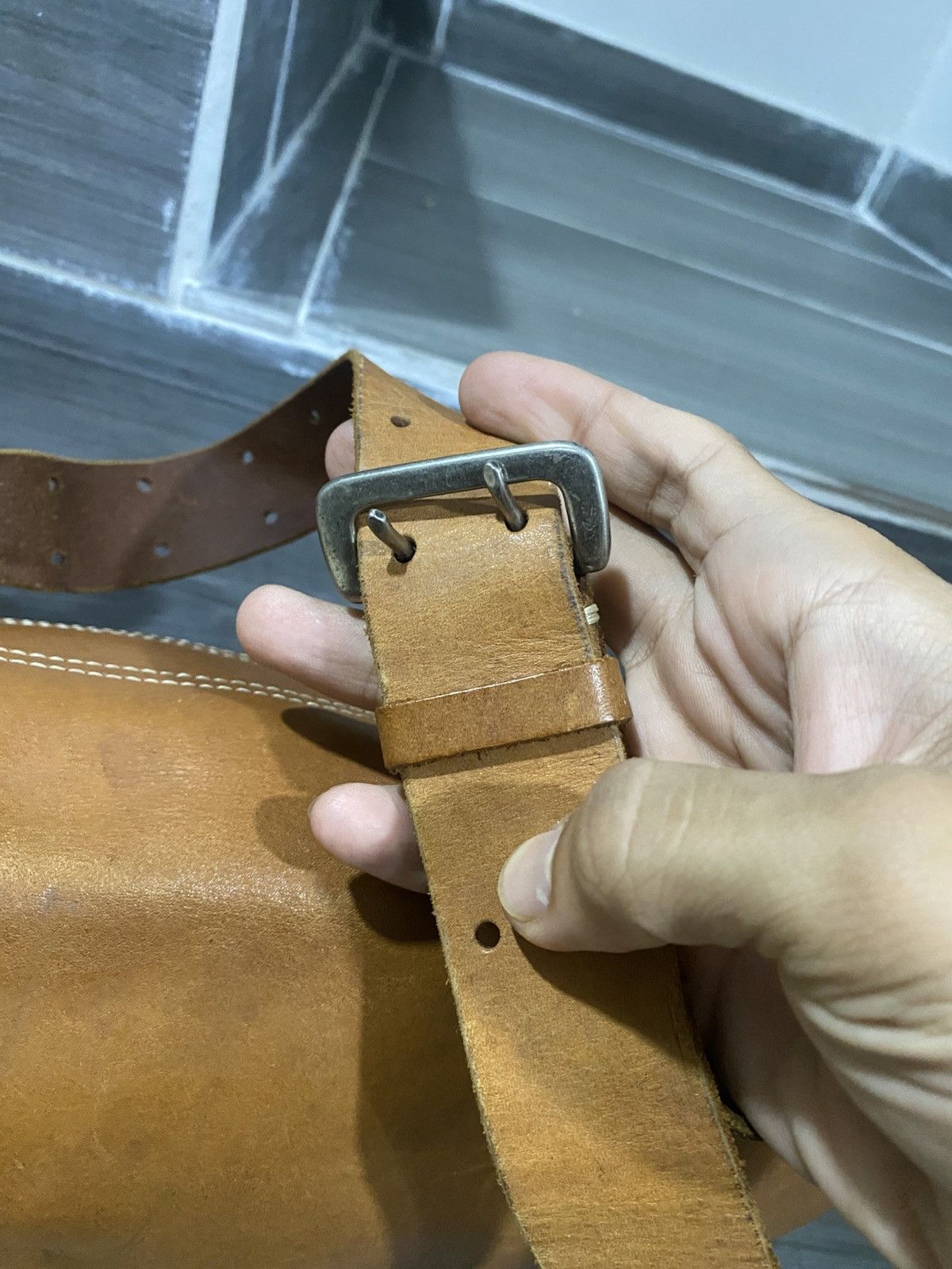 Japanese Brand Full Leather Patina 1203 Mano Fece Cross Body Bag Size ONE SIZE - 8 Thumbnail
