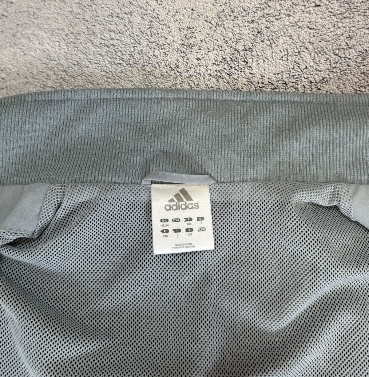 Adidas Vintage Adidas Tracksuit Men L XL Navy Blue Y2K 2003 UK42/44 Size US L / EU 52-54 / 3 - 15 Thumbnail