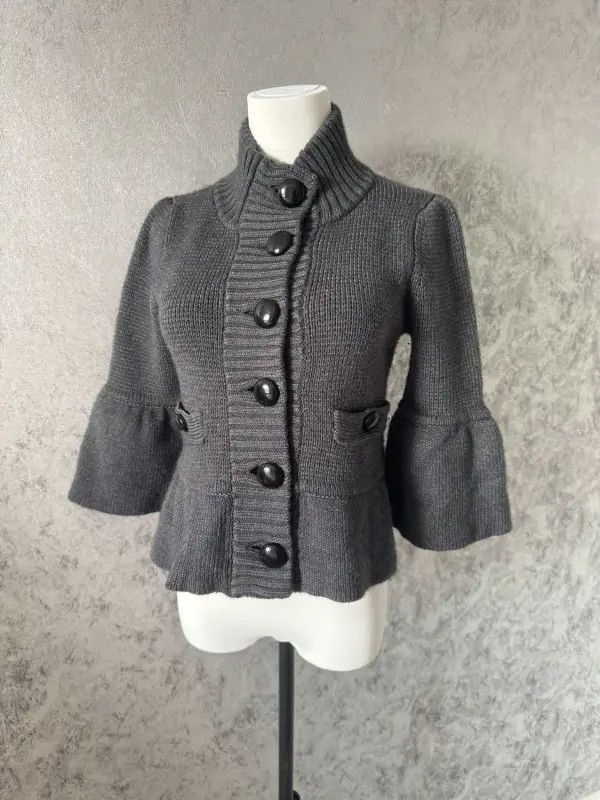 Burberry Women's Wool Blend Short Cardigan