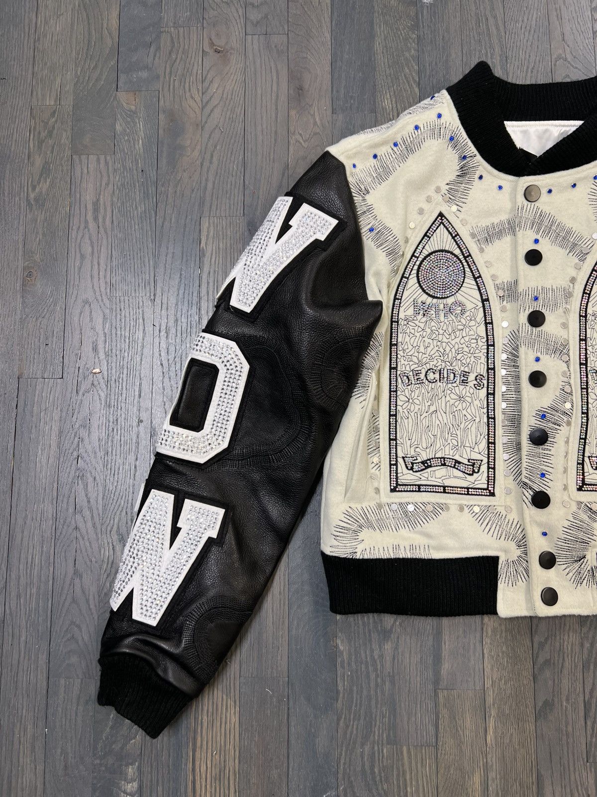 Who Decides War HARDWARE CATHEDRAL VARSITY Size US L / EU 52-54 / 3 - 3 Thumbnail