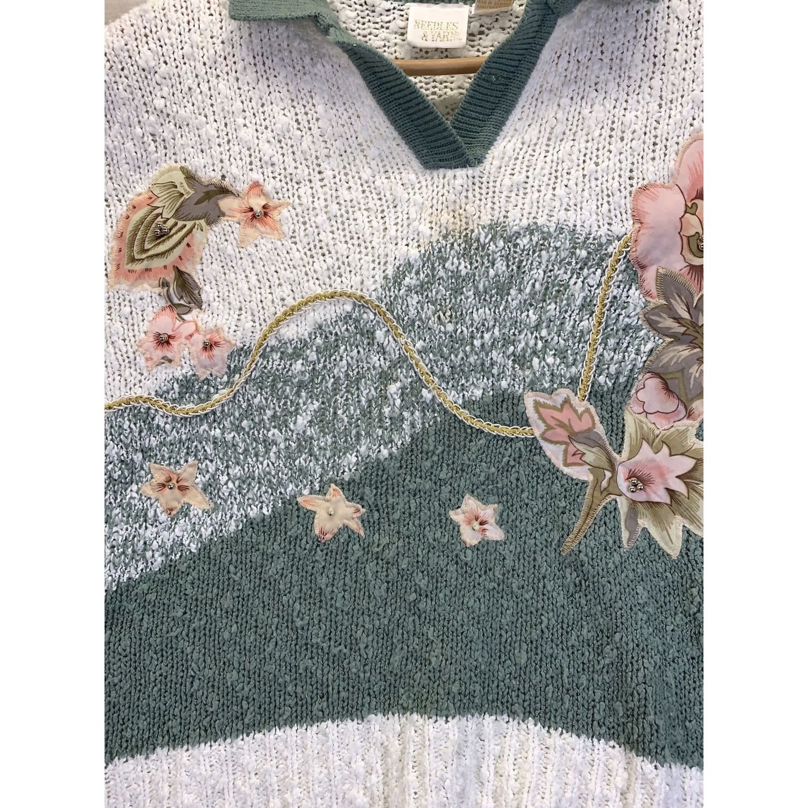Vintage Vintage 80s Knotty Knit Floral Beaded Grandmacore Sweater Womens Large-8570 Size L / US 10 / IT 46 - 5 Thumbnail
