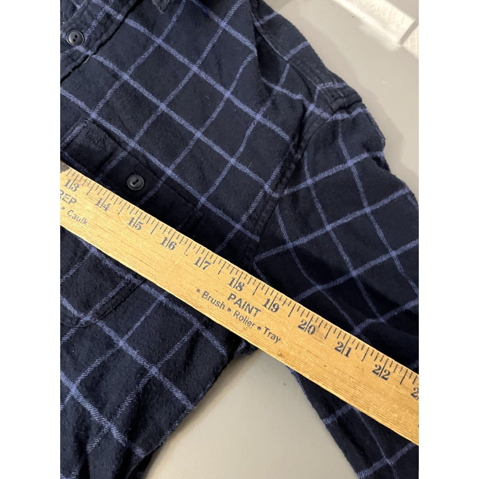 Gap Gap Button-Up Shirt Mens Small Navy Plaid Check Slim Fit Long Sleeve Size US S / EU 44-46 / 1 - 5 Thumbnail