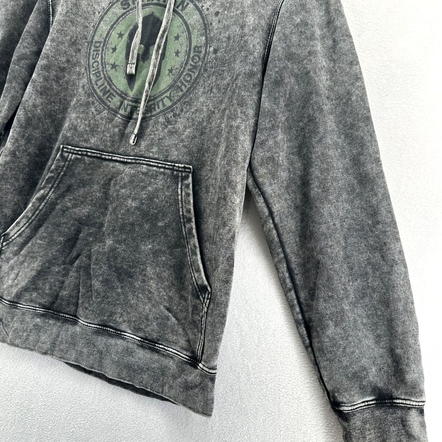 Vintage Spartan Hoodie Gray Men's Small Pullover Long Sleeve Fleece Pocket Classic Winter Size US S / EU 44-46 / 1 - 4 Thumbnail