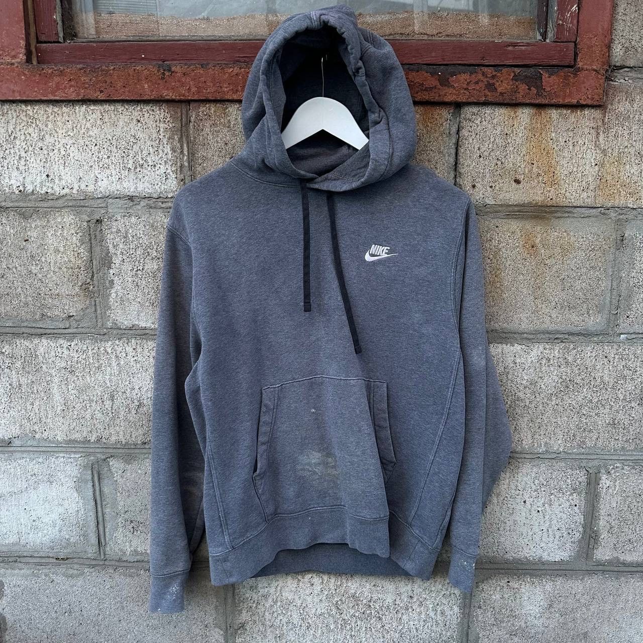 Nike Vintage Nike Hoodie Small Logo Size M Y2K 00s Trashed SK8 Size US M / EU 48-50 / 2 - 1 Thumbnail