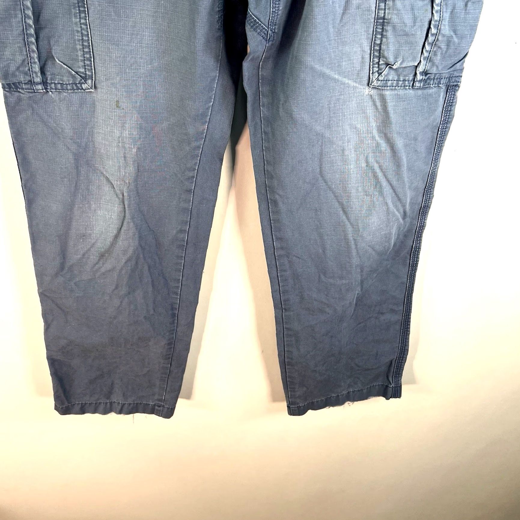 Vintage VINTAGE LL Bean Cargo Pants Mens Size 32 Regular Fit Blue 90s Nature Workwear Size US 32 / EU 48 - 4 Thumbnail