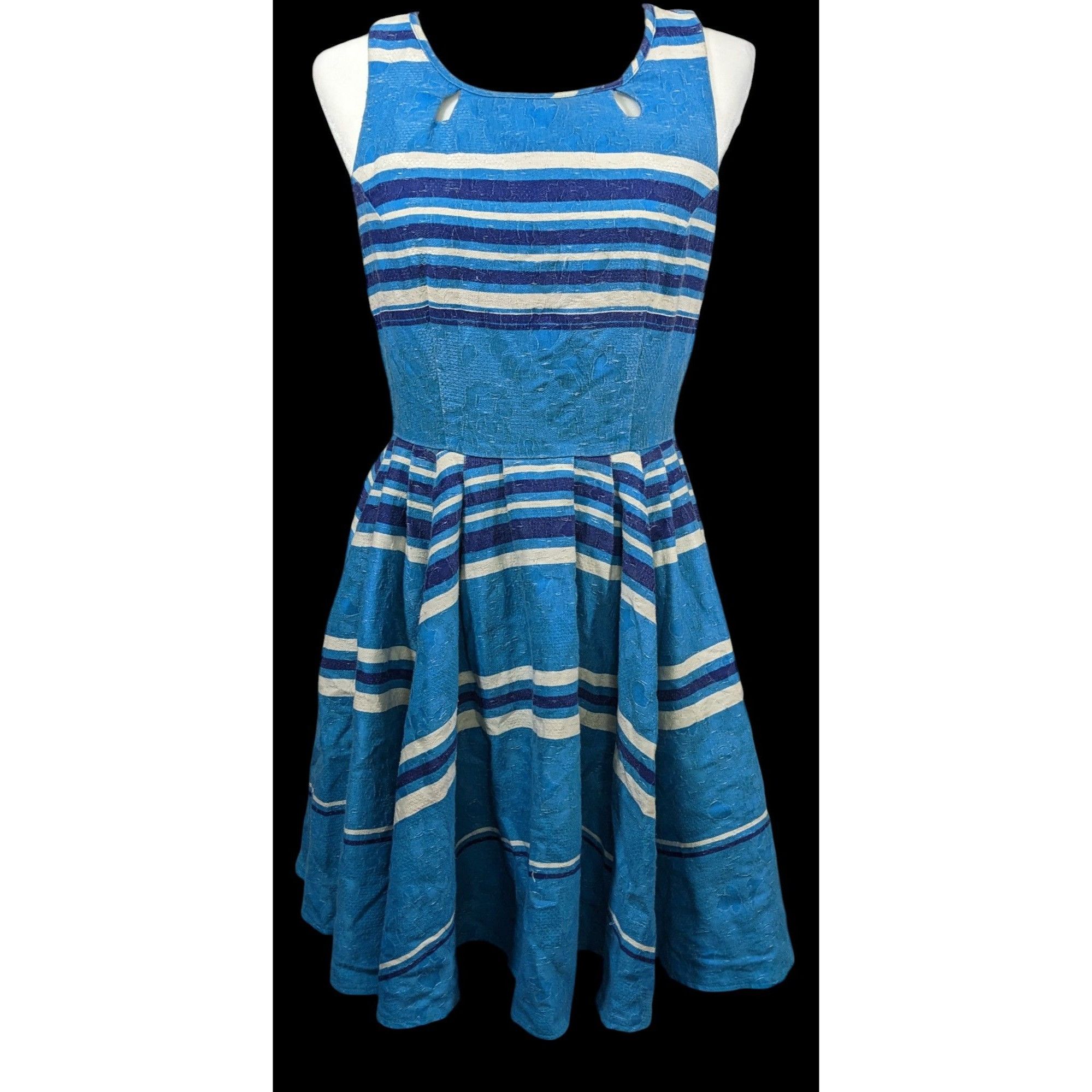 Other Blue And White Striped Sleeveless Dress by Gabby Skye Size M / US 6-8 / IT 42-44 - 1 Thumbnail