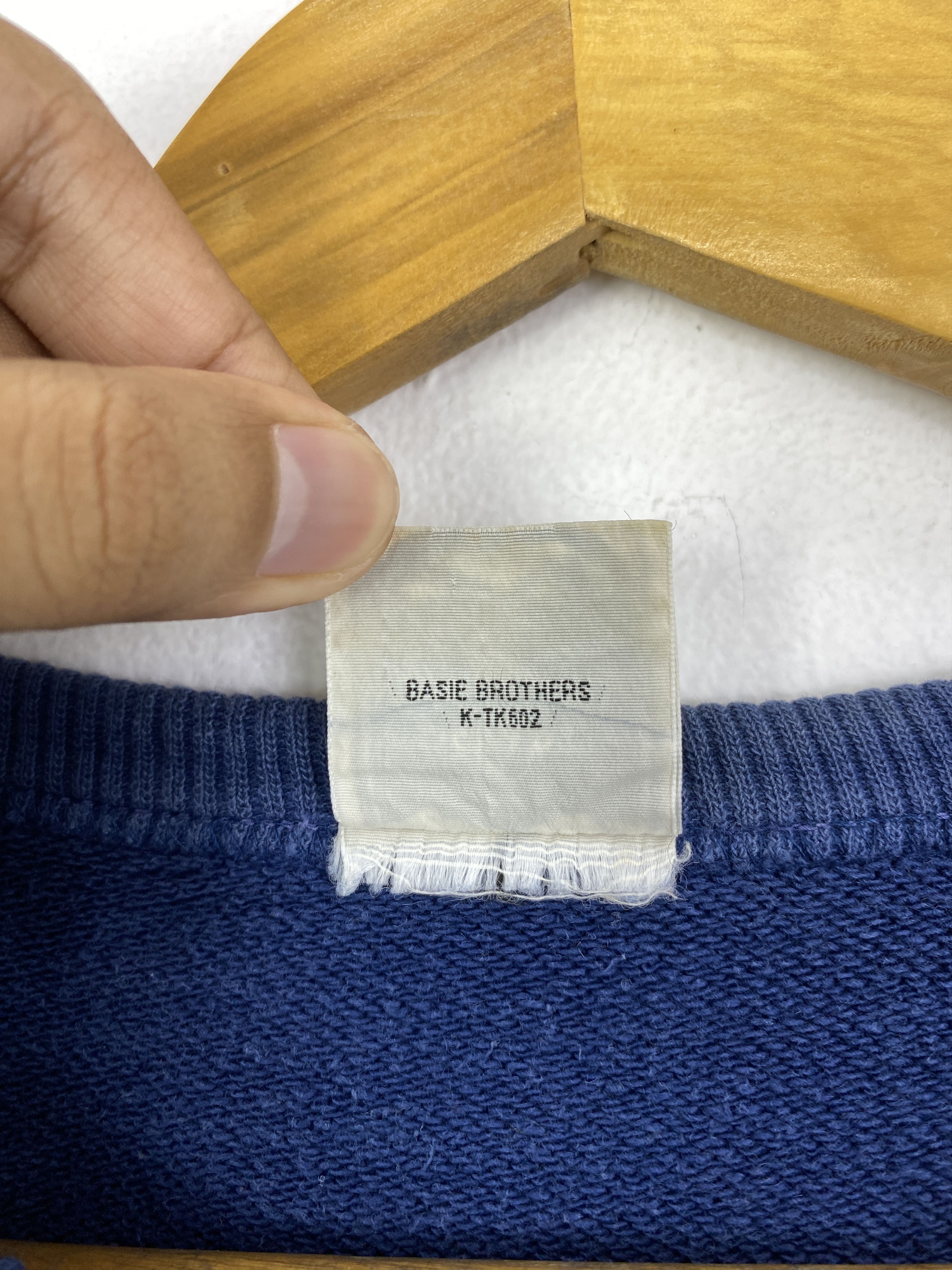 Japanese Brand Vintage Japanese Brand Spellout Sweatshirt SH0133 Size US M / EU 48-50 / 2 - 9 Thumbnail
