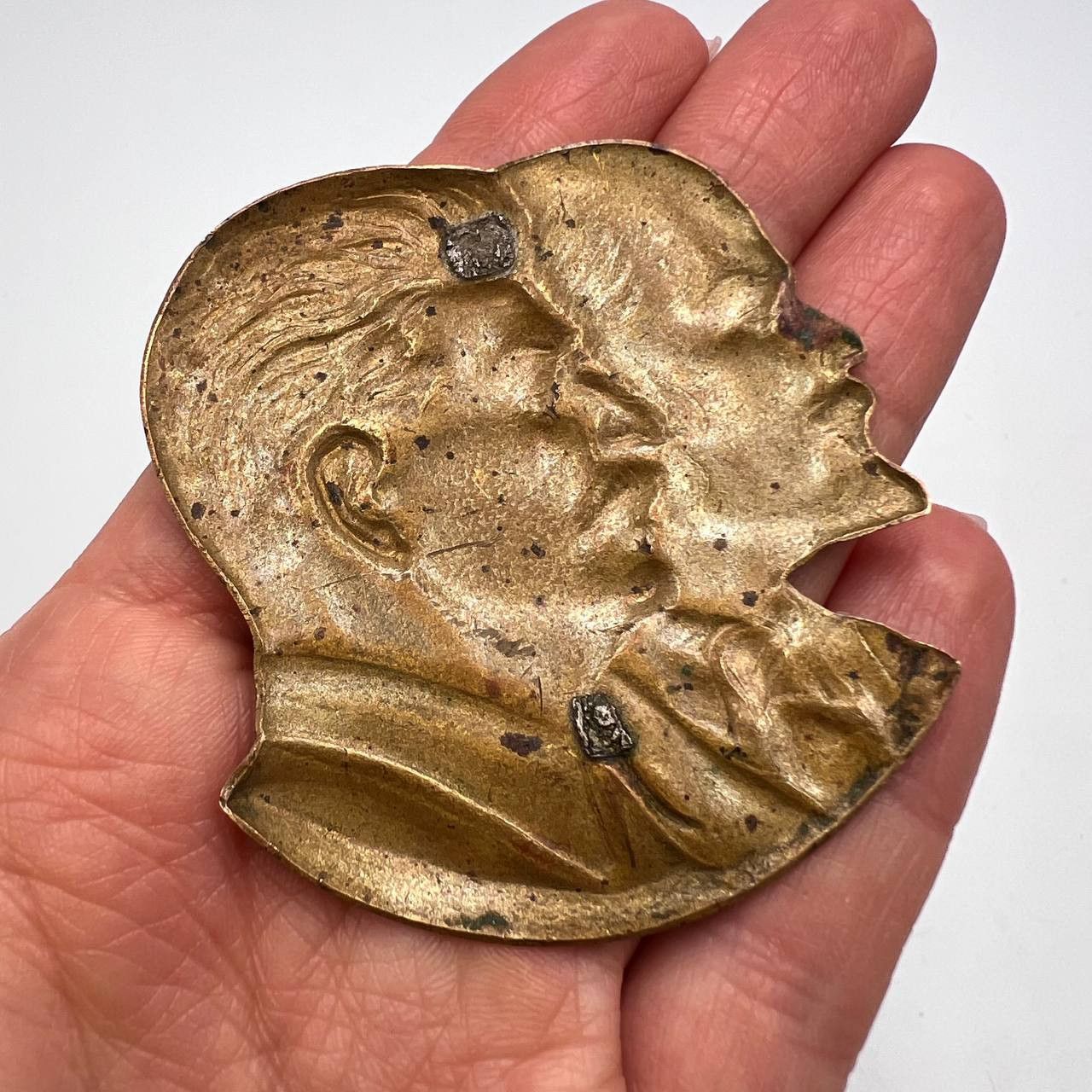 Vintage Vintage USSR Brass Wall Plaque Lenin Stalin Bust USSR Size ONE SIZE - 6 Thumbnail