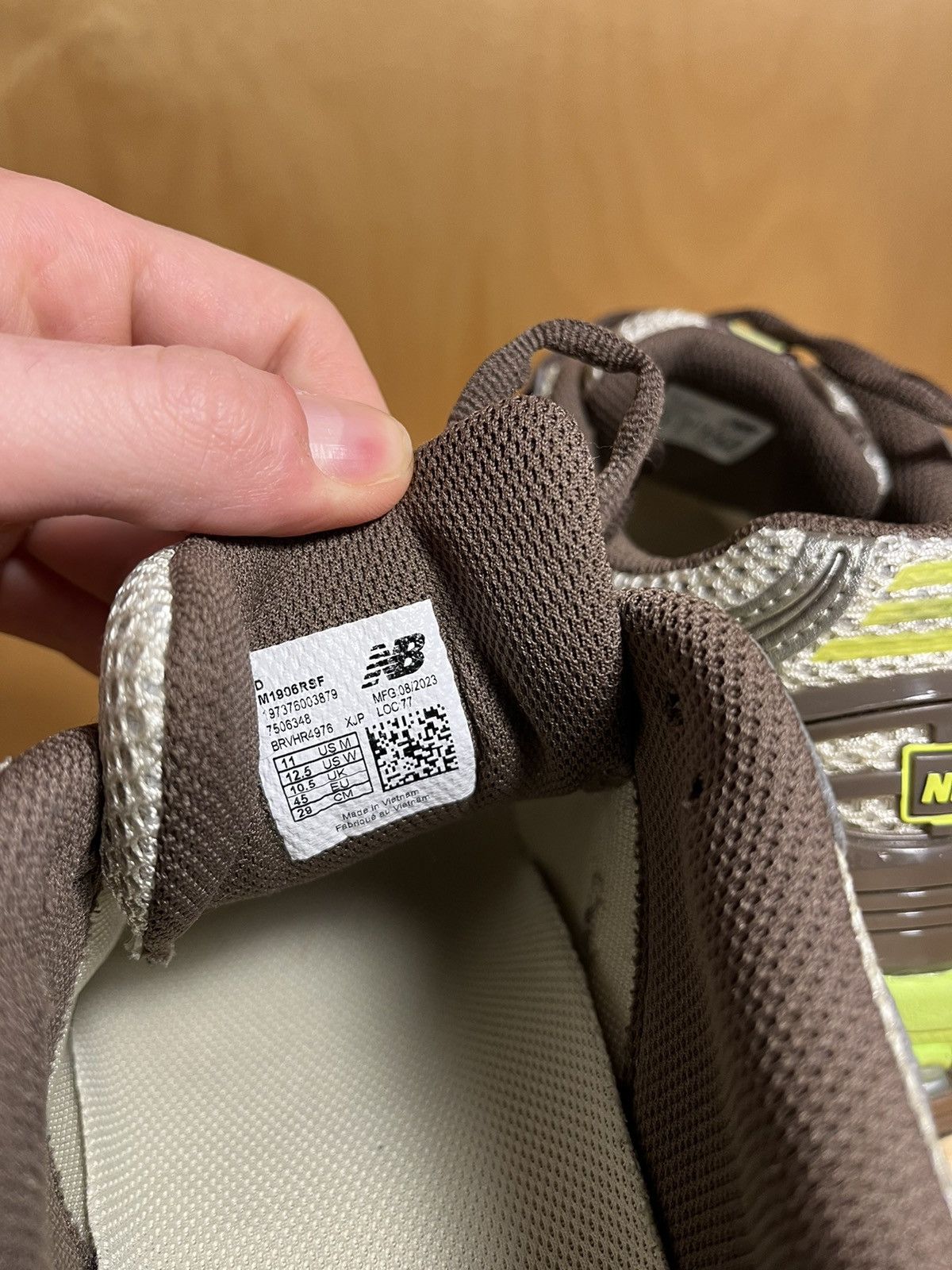 New Balance × SSENSE SSENSE XX Green & Brown 1906R Sneakers Size US 11 / EU 44 - 4 Thumbnail