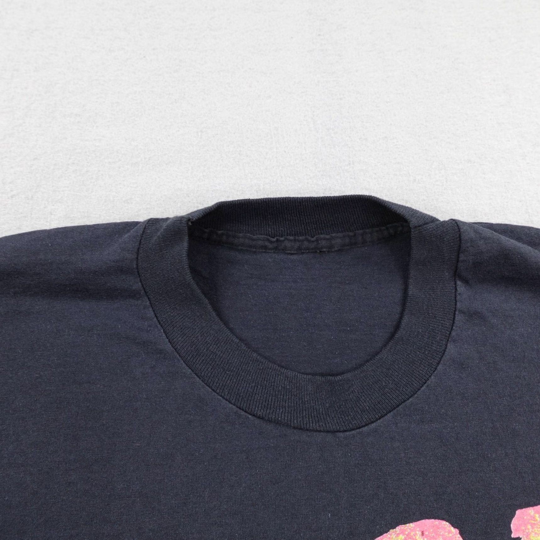 Hanes VINTAGE DARE Shirt Men Large Cotton Short Sleeve Crew Black 90s Logo Graphic Tee Boys? Size US M / EU 48-50 / 2 - 2 Thumbnail