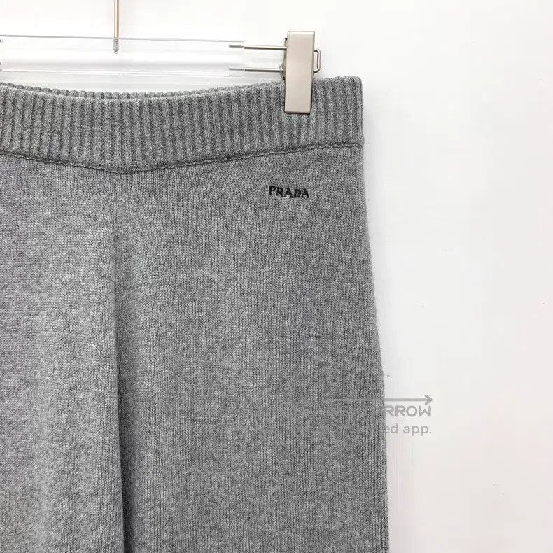 Prada Prada Gray logo letter embroidery sheep wool knitted casua Size US 30 / EU 46 - 3 Thumbnail