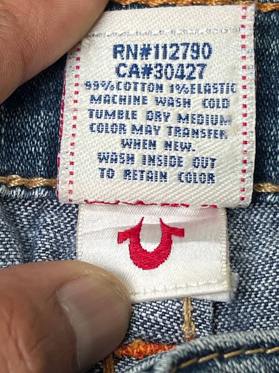 True Religion VINTAGE TRUE RELIGION FLARED JEANS MADE IN USA Size US 32 / EU 48 - 14 Thumbnail