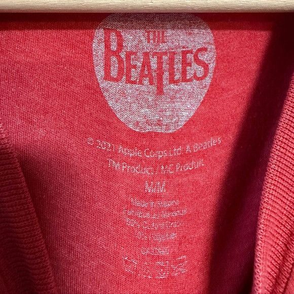 Other The Beatles “Let It Be” Red Graphic Band T-Shirt Size M Size US M / EU 48-50 / 2 - 4 Thumbnail